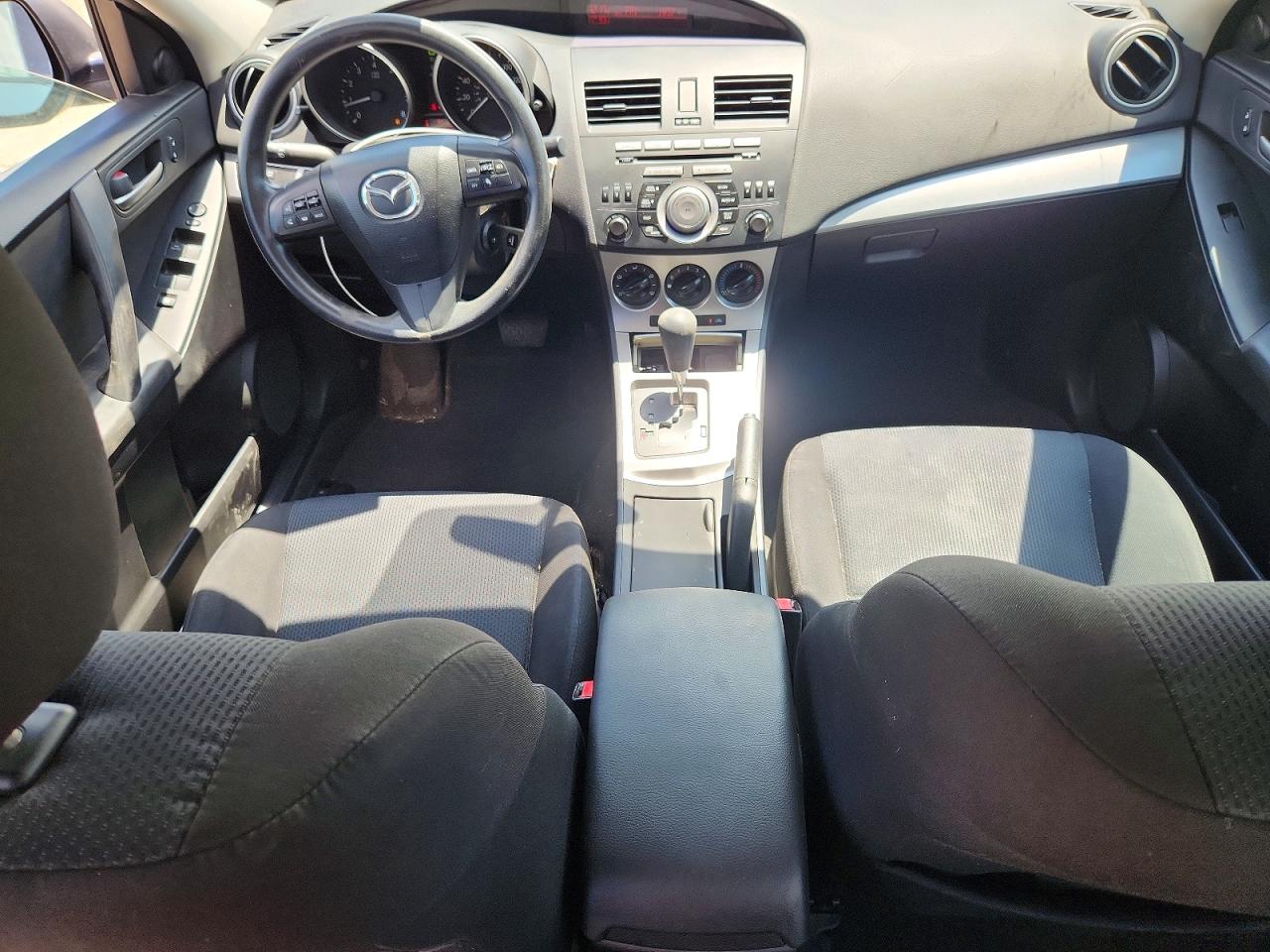 2011 Mazda 3 I Бирюзовый vin: JM1BL1VF5B1385409