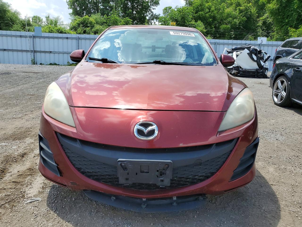 2011 Mazda 3 I Maroon vin: JM1BL1VF5B1460805