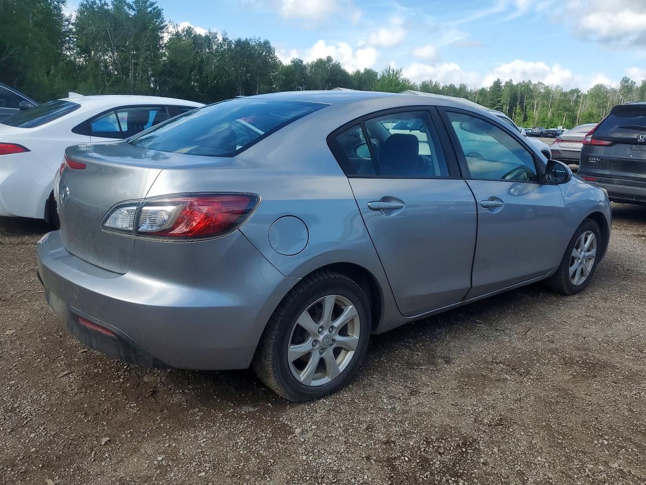 2011 Mazda 3 I Silver vin: JM1BL1VF5B1480164