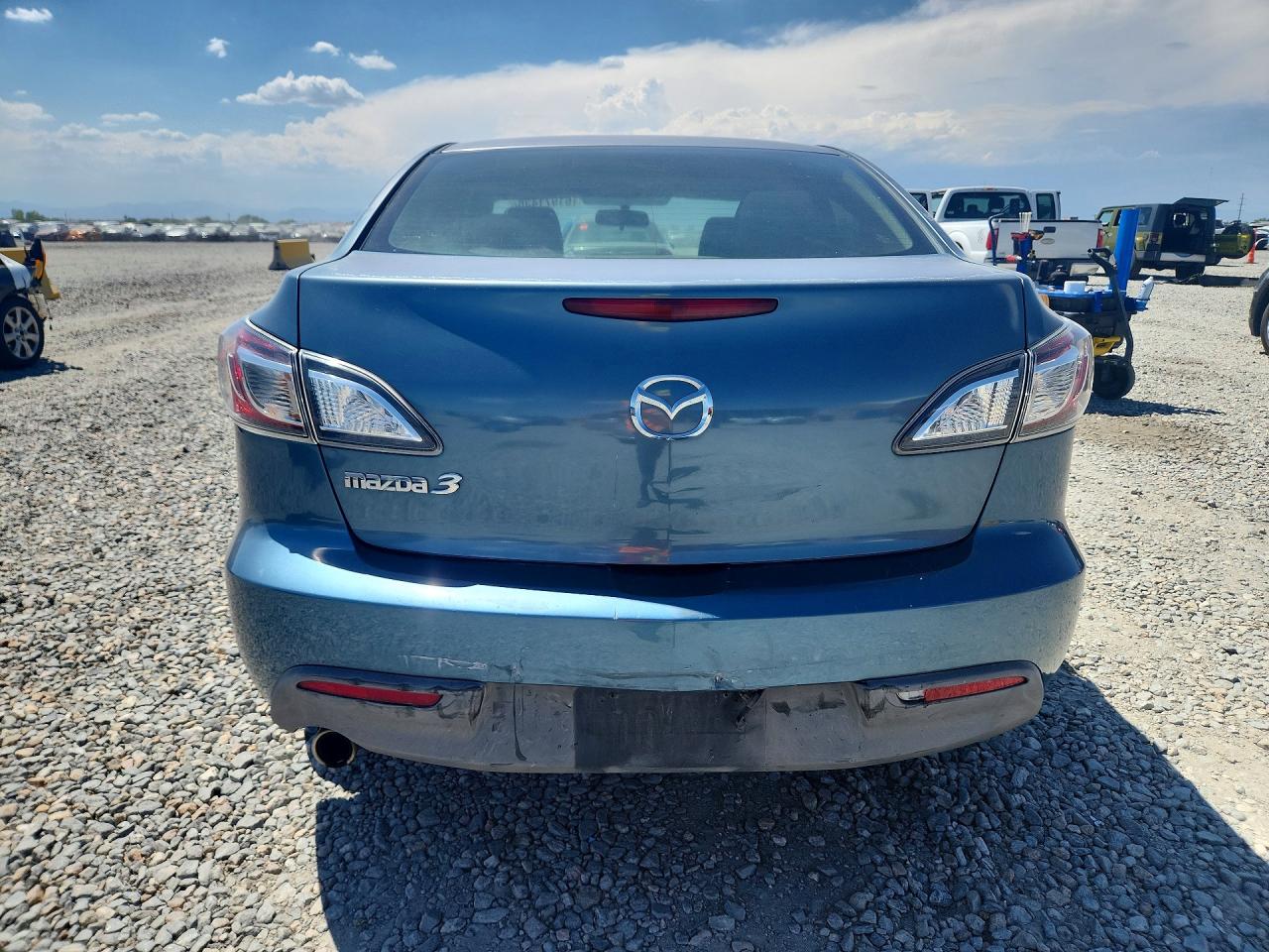 2011 Mazda 3 I Синий vin: JM1BL1VF5B1489303