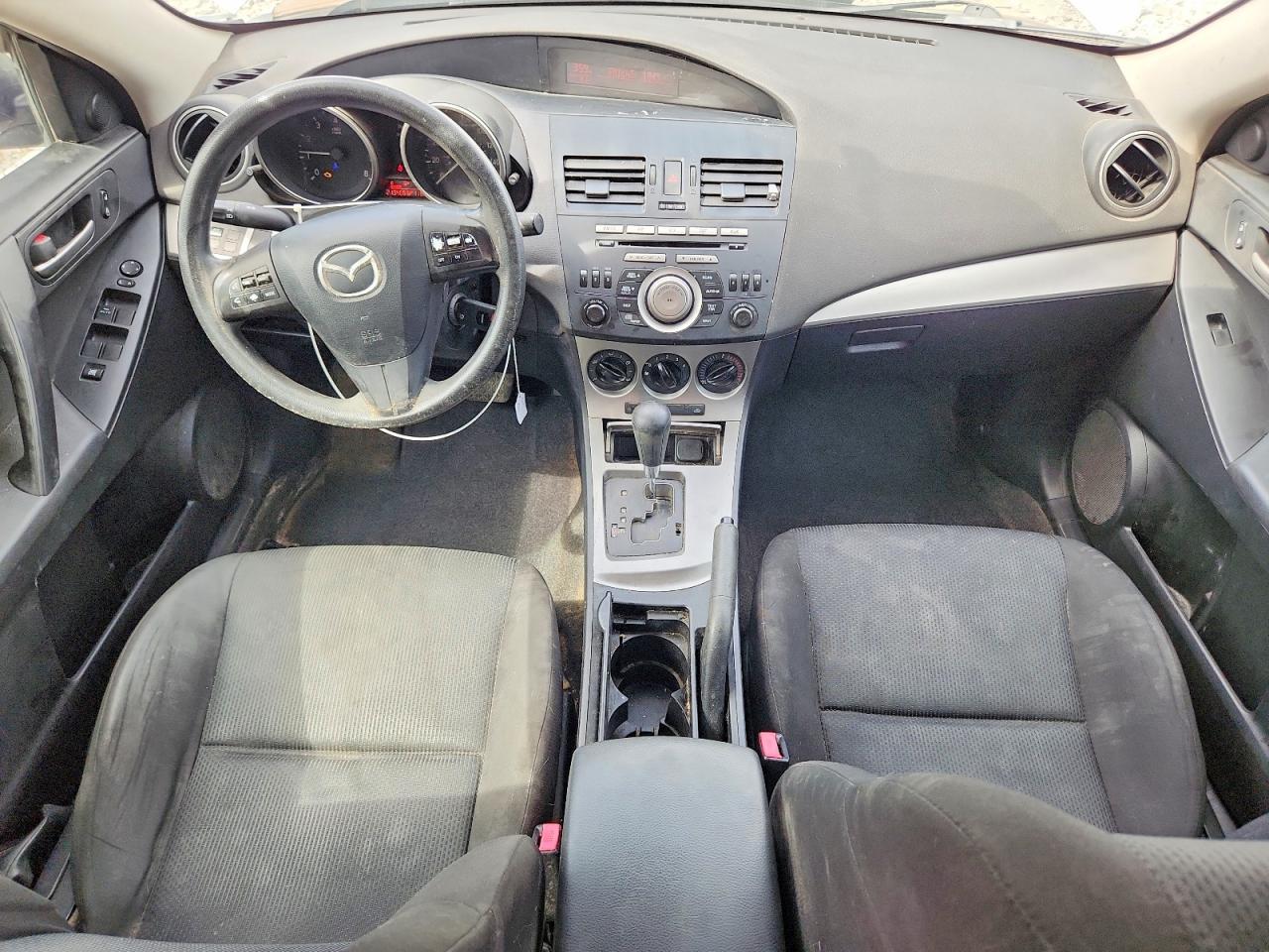 2011 Mazda 3 I Белый vin: JM1BL1VF5B1901722