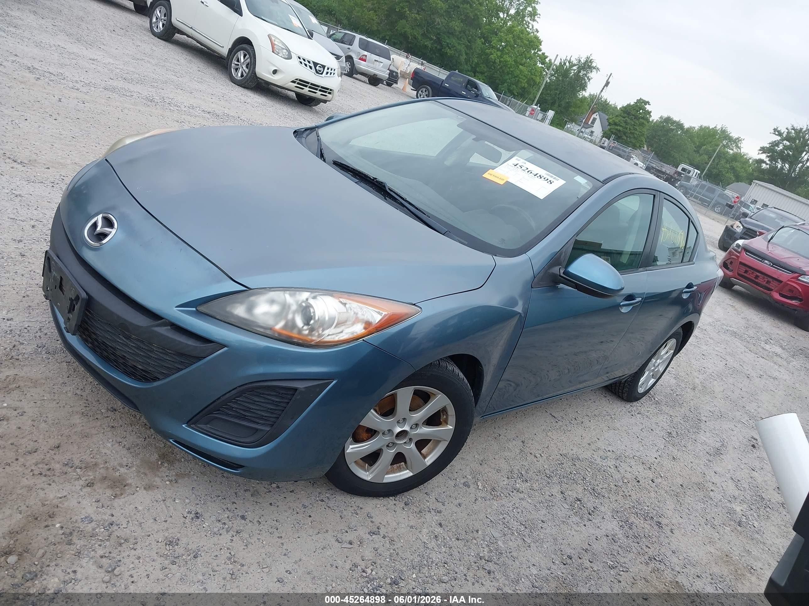 2011 Mazda Mazda3 I Touring Blue vin: JM1BL1VF7B1419611