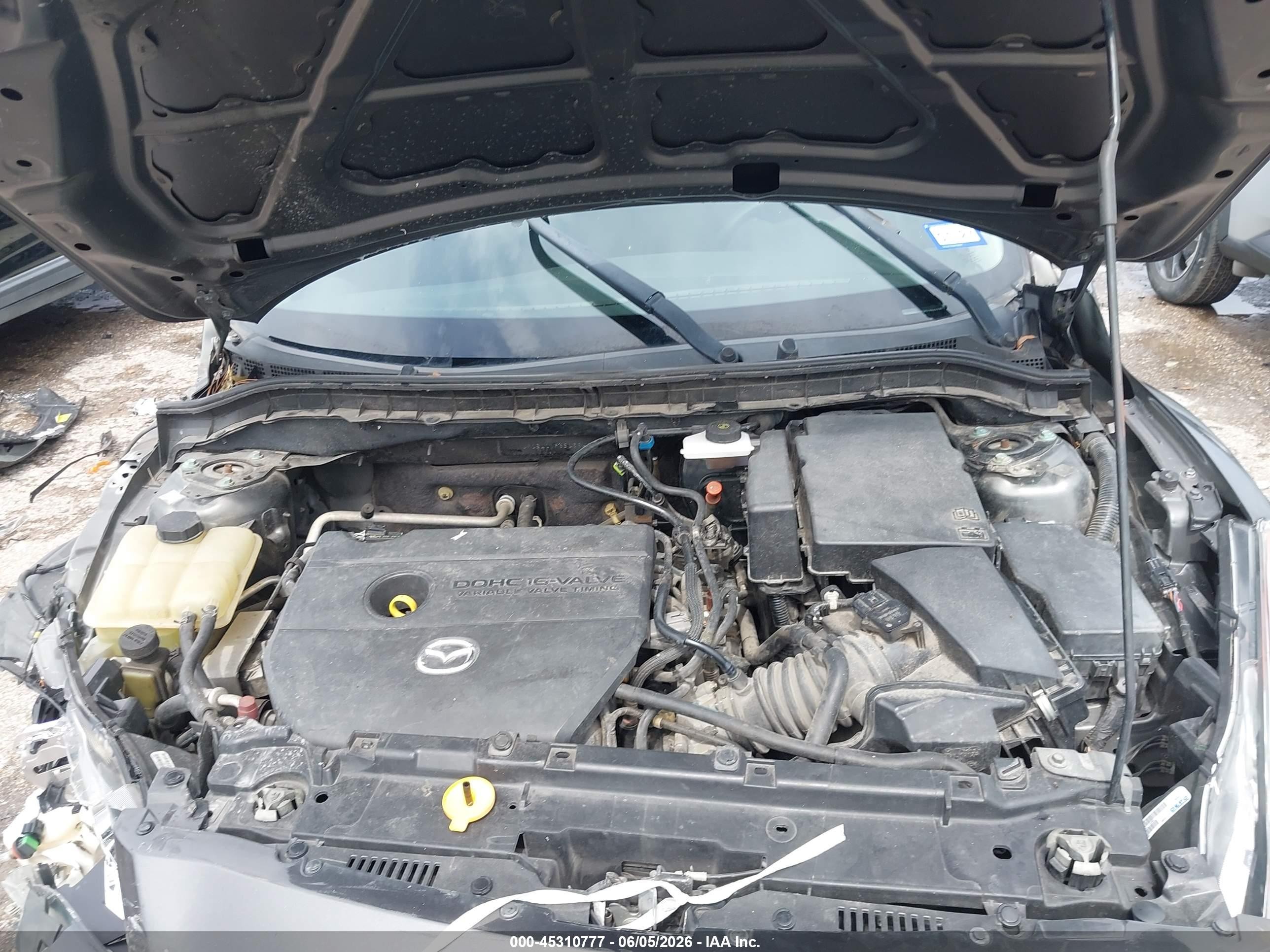 2011 Mazda Mazda3 I Touring Gray vin: JM1BL1VF8B1384674