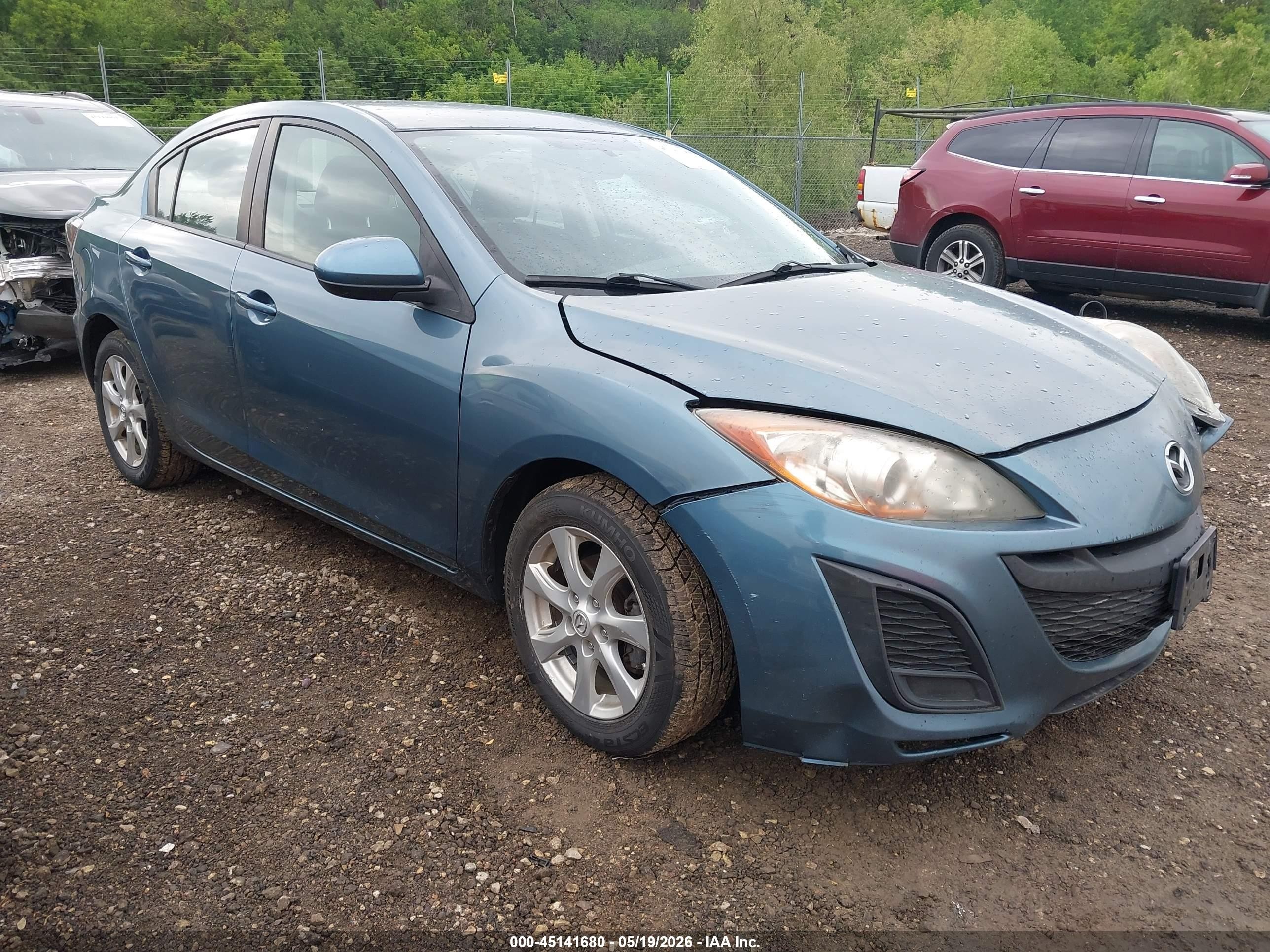 2011 Mazda Mazda3 I Touring Blue vin: JM1BL1VF8B1402378