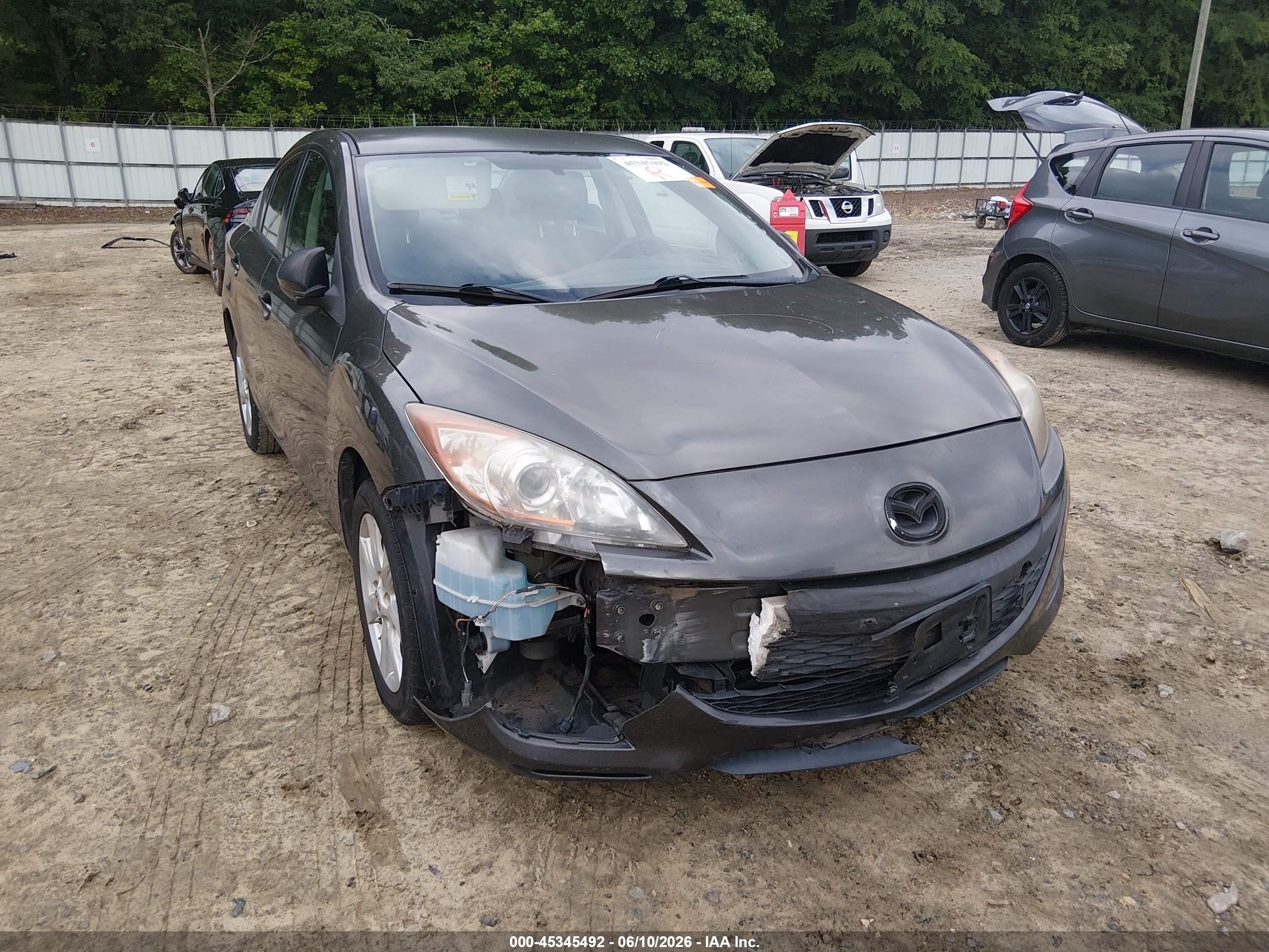 2011 Mazda Mazda3 I Touring Gray vin: JM1BL1VF8B1426535