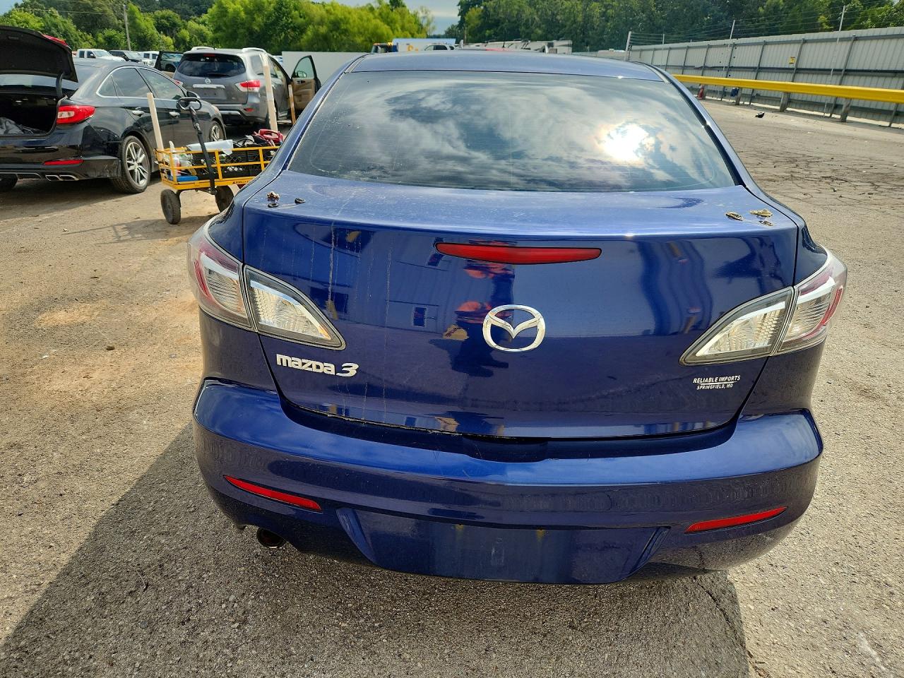 2012 Mazda 3 I Blue vin: JM1BL1VF8C1502501