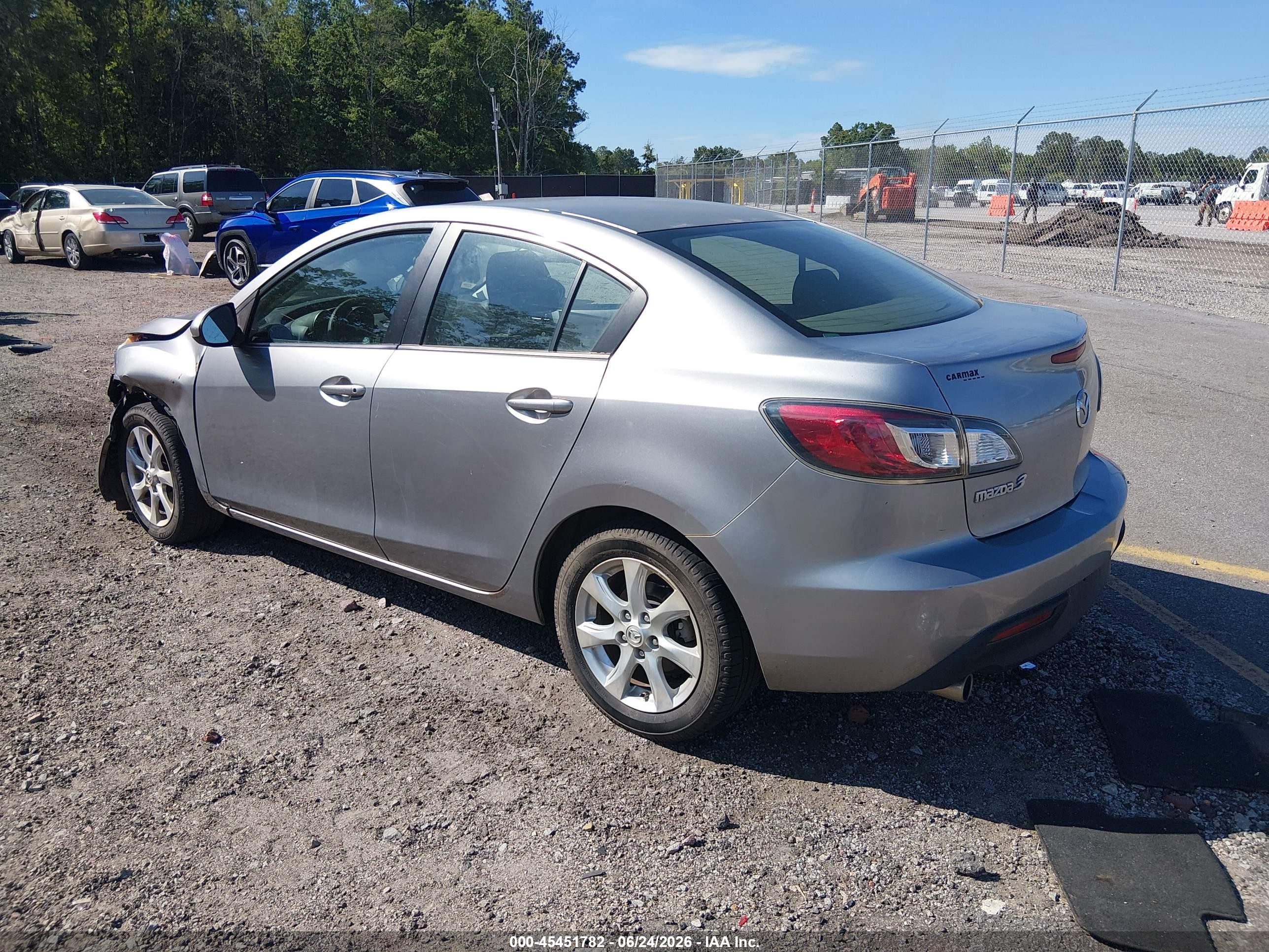 2011 Mazda Mazda3 I Touring Gray vin: JM1BL1VF9B1396199