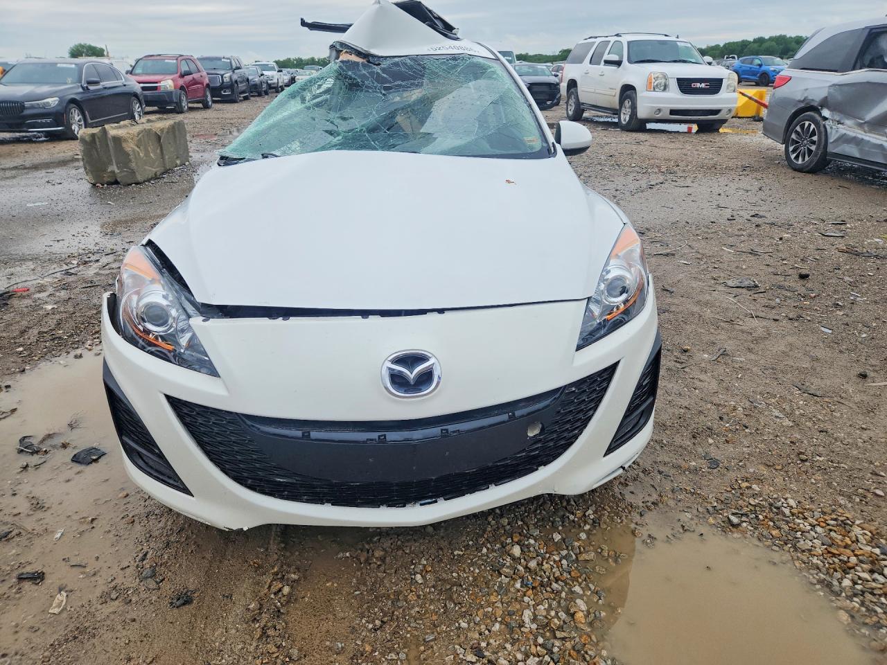 2011 Mazda 3 I White vin: JM1BL1VF9B1479079