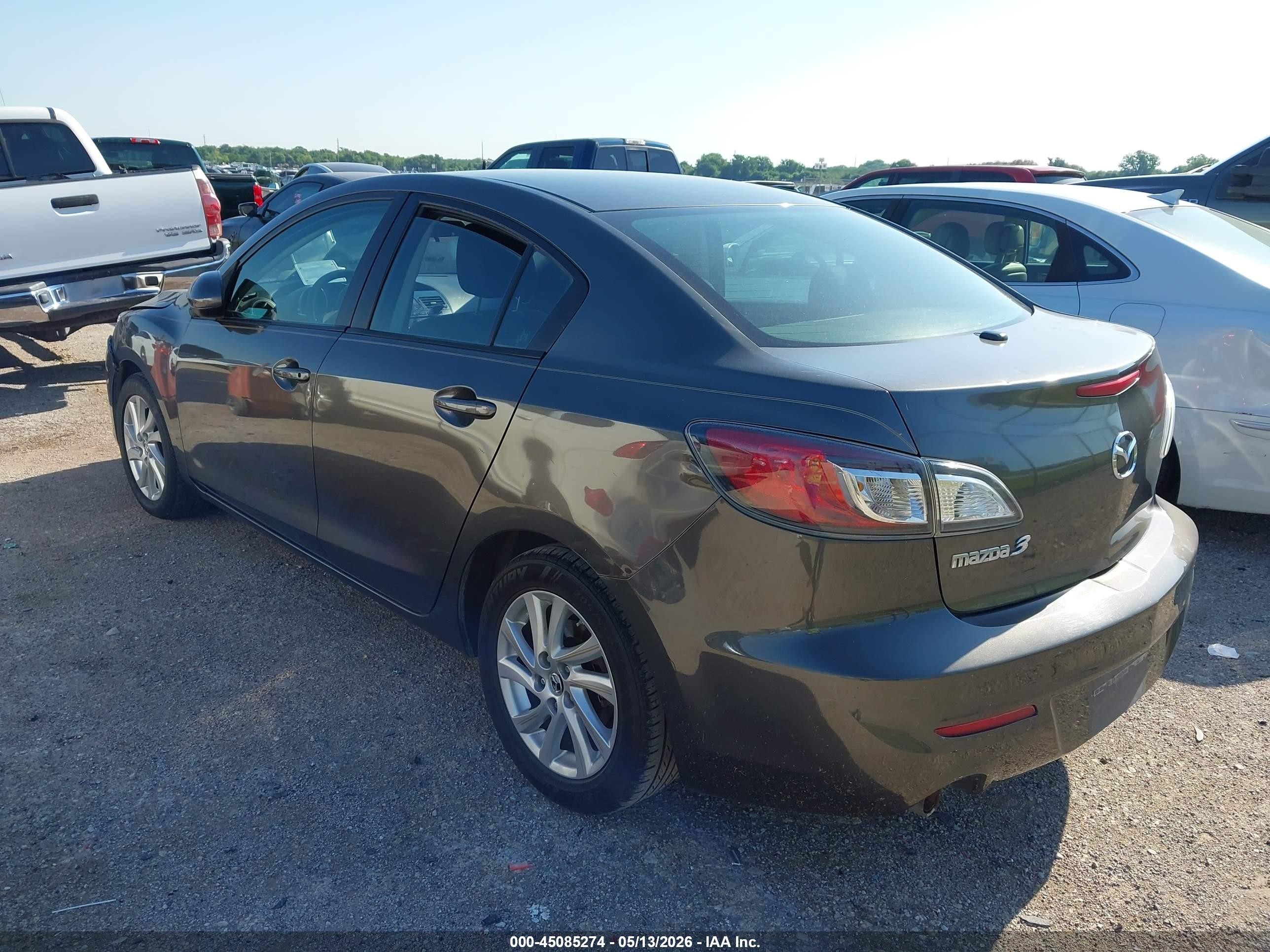 2012 Mazda Mazda3 I Touring Gray vin: JM1BL1VFXC1503679