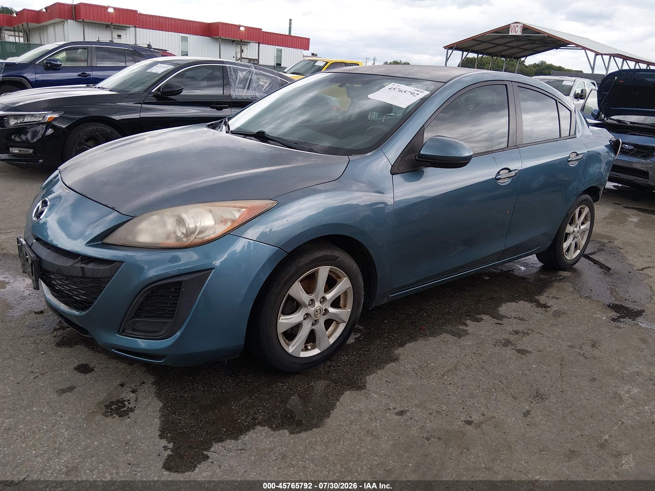 2011 Mazda Mazda3 I Touring Blue vin: JM1BL1VG1B1447185