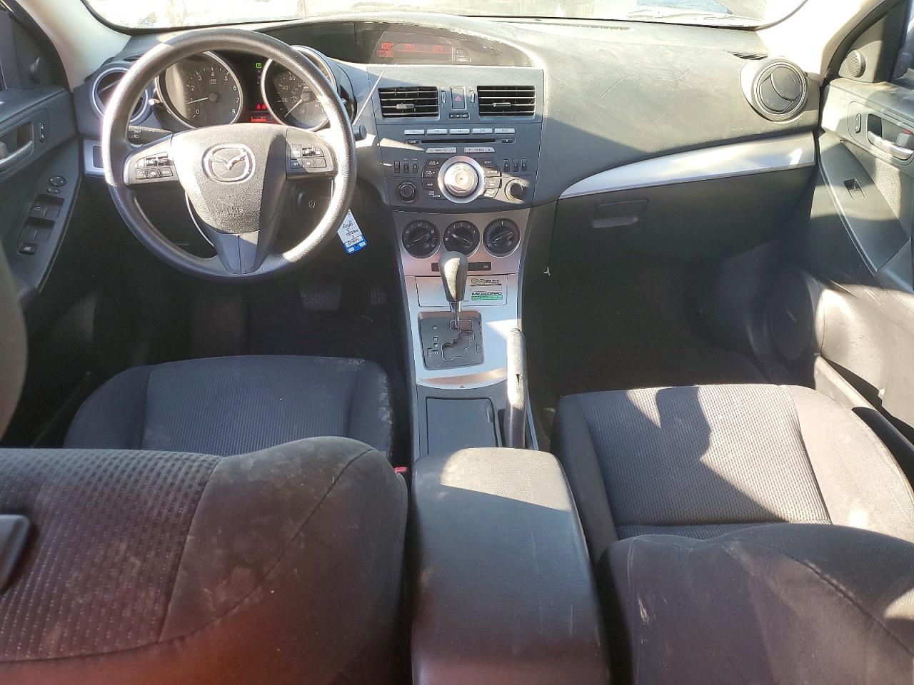 2011 Mazda 3 I Черный vin: JM1BL1VG1B1476587