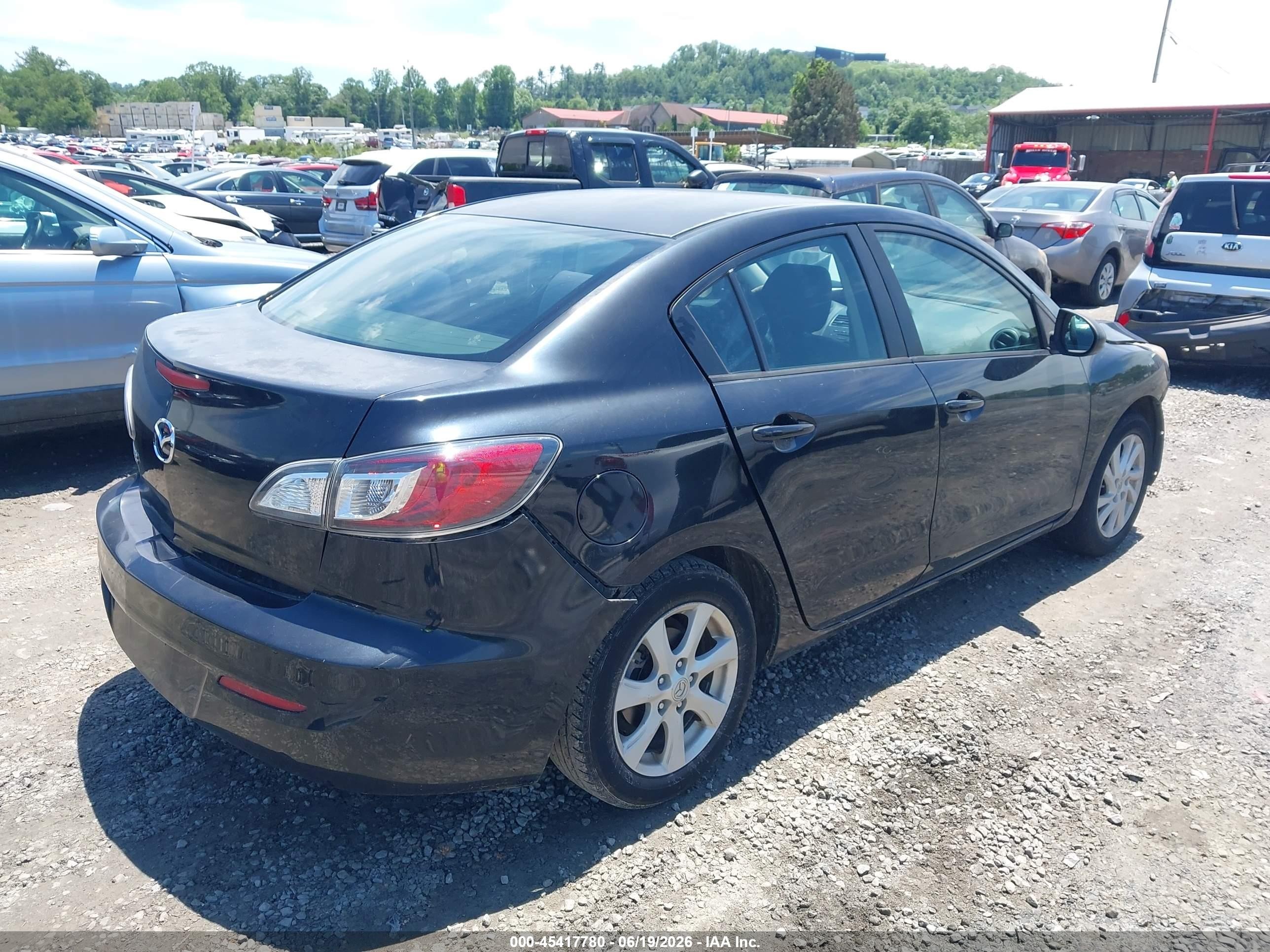 2012 Mazda Mazda3 I Touring Black vin: JM1BL1VG2C1510764