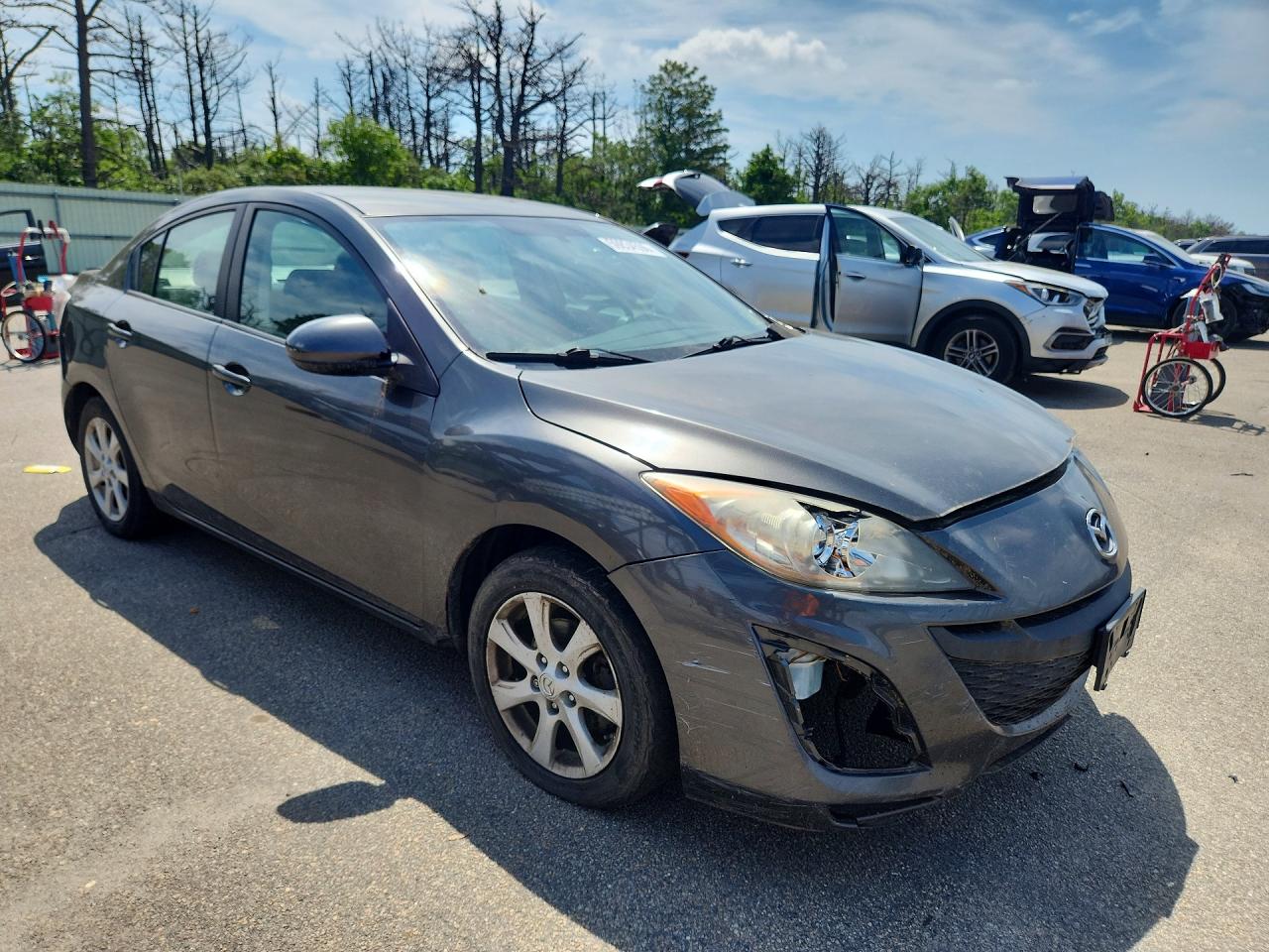 2011 Mazda 3 I Black vin: JM1BL1VG3B1363739