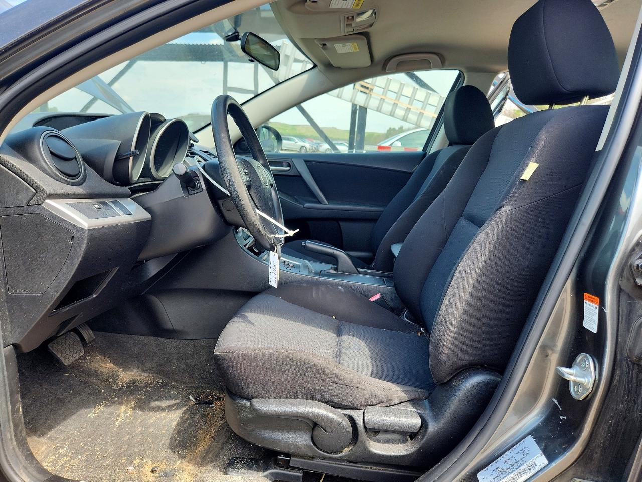 2011 Mazda 3 I Black vin: JM1BL1VG3B1363739