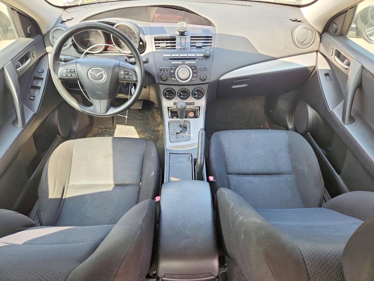 2011 Mazda 3 I Black vin: JM1BL1VG3B1363739