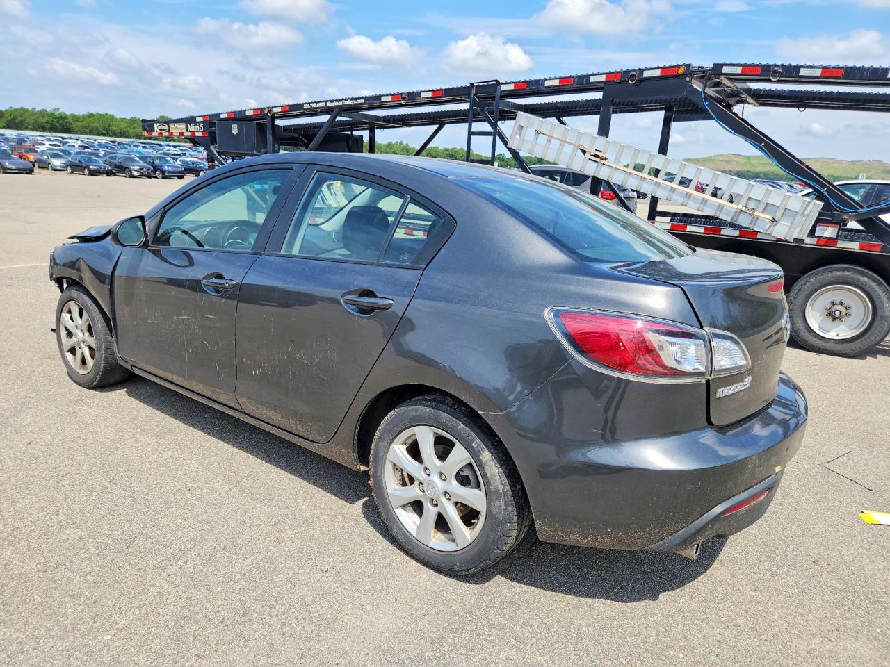2011 Mazda 3 I Black vin: JM1BL1VG3B1363739