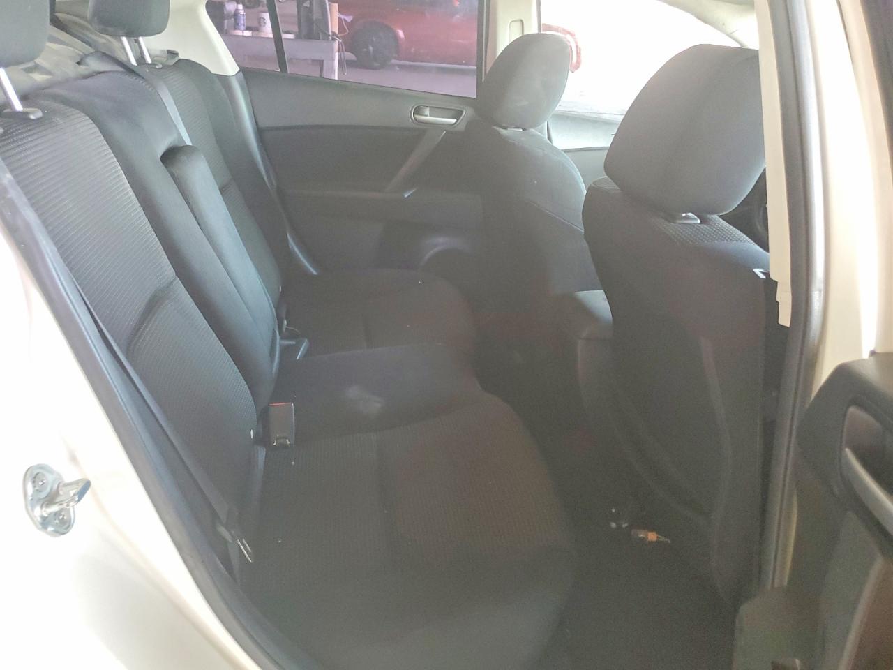 2012 Mazda 3 I White vin: JM1BL1VG3C1505248