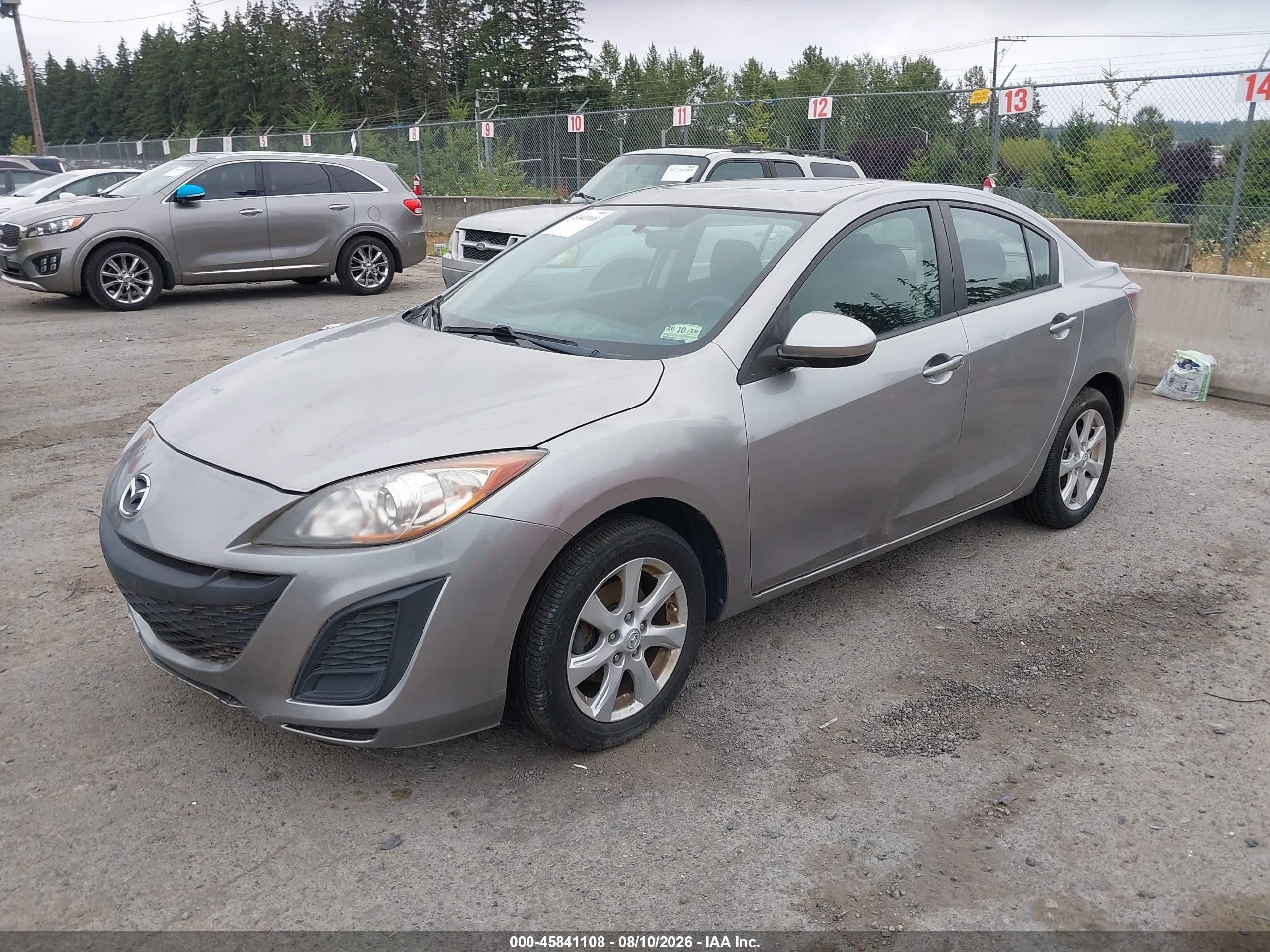 2011 Mazda Mazda3 I Touring Silver vin: JM1BL1VG4B1415623