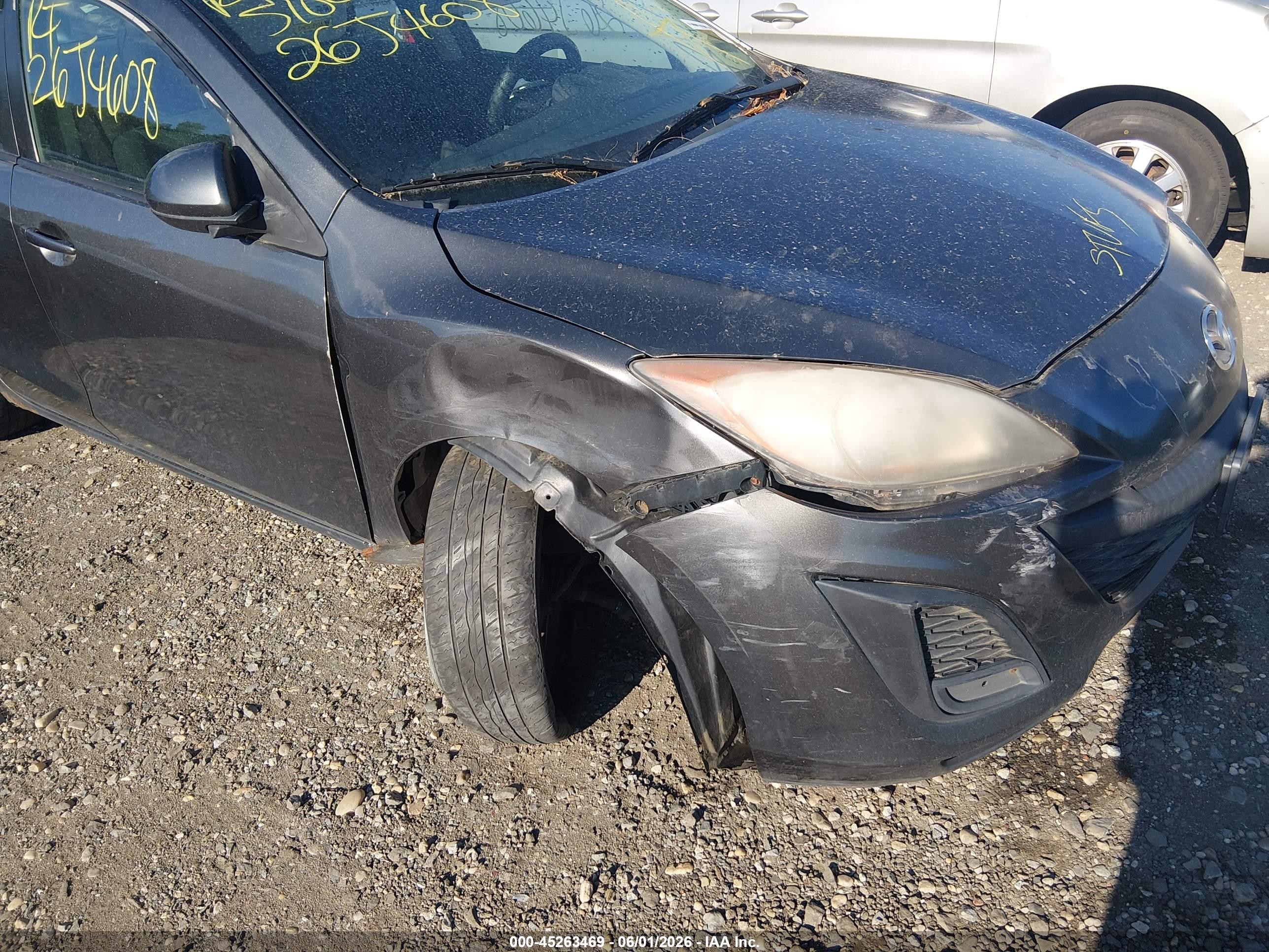 2011 Mazda Mazda3 I Touring Gray vin: JM1BL1VG5B1399562