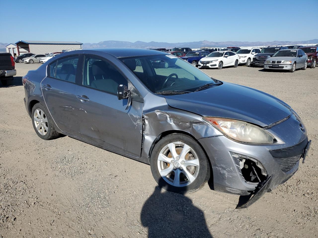 2011 Mazda 3 I Серебряный vin: JM1BL1VG5B1478956