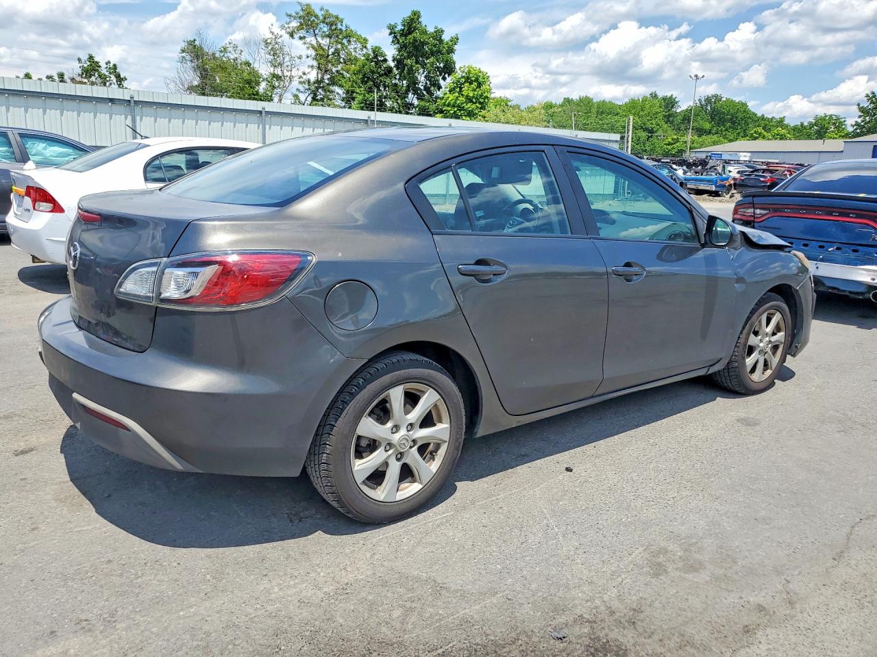 2011 Mazda 3 I Gray vin: JM1BL1VG6B1359541