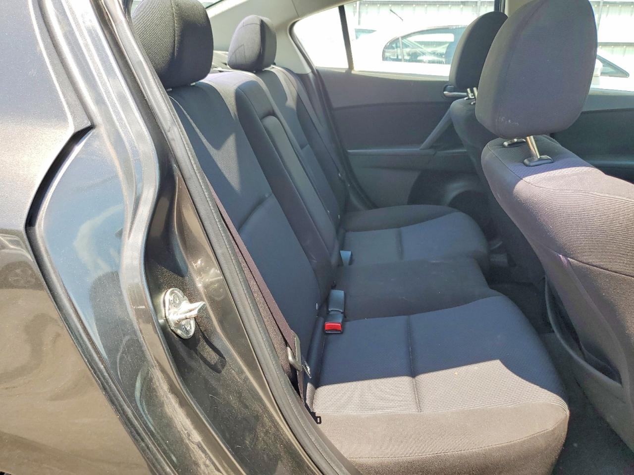 2011 Mazda 3 I Gray vin: JM1BL1VG6B1359541
