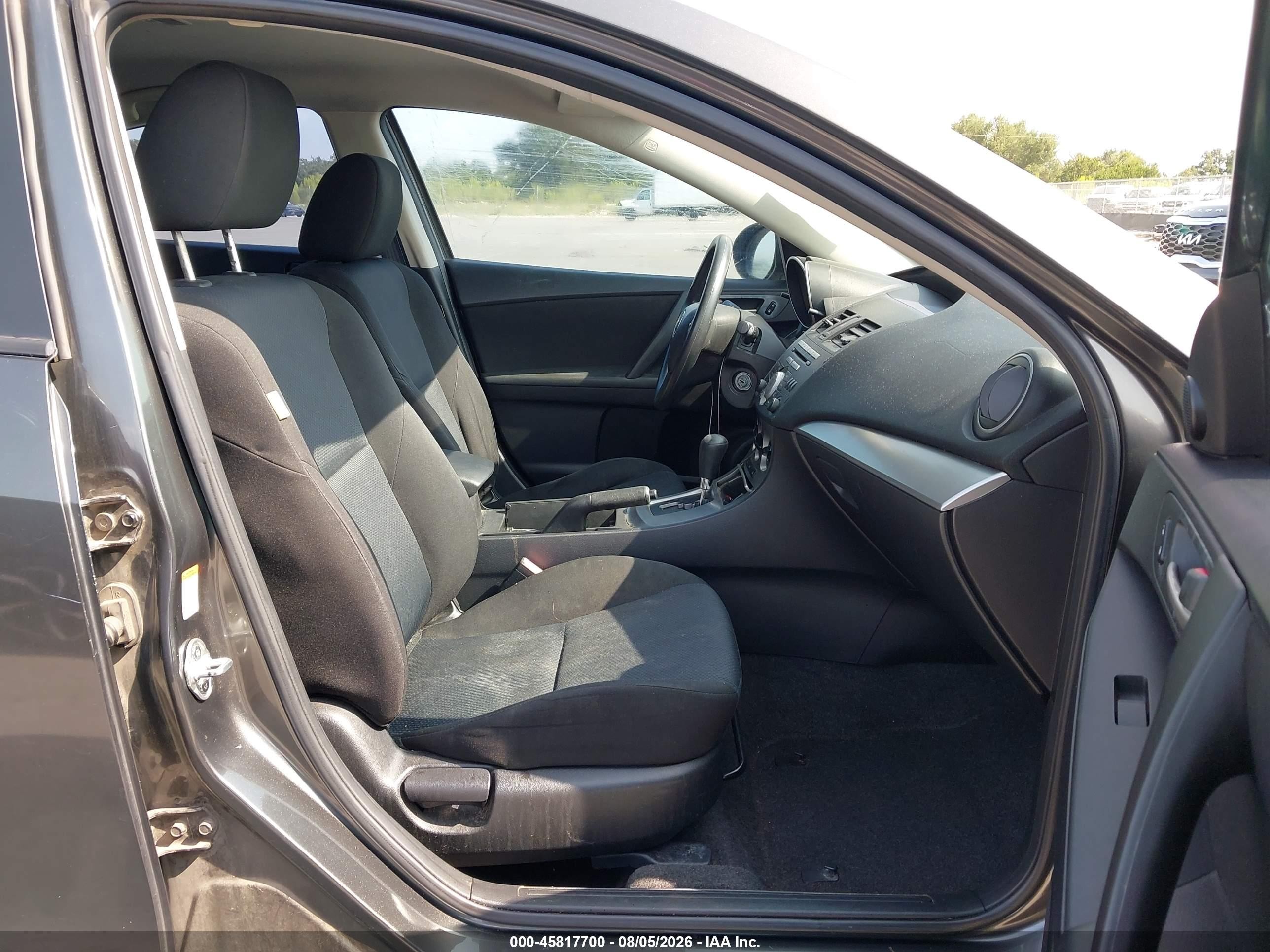 2011 Mazda Mazda3 I Touring Gray vin: JM1BL1VG6B1401870