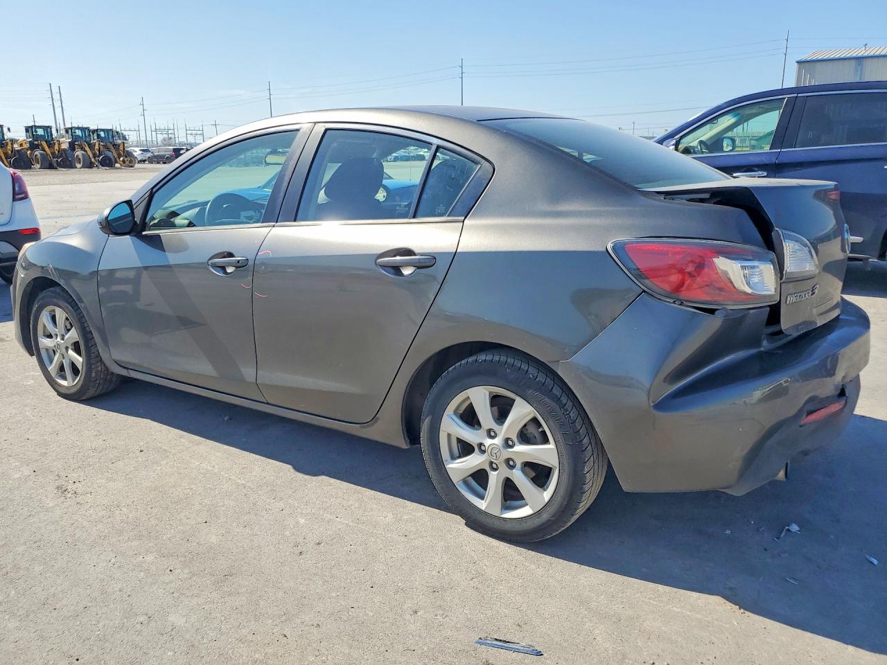 2011 Mazda 3 I Серый vin: JM1BL1VG6B1479288