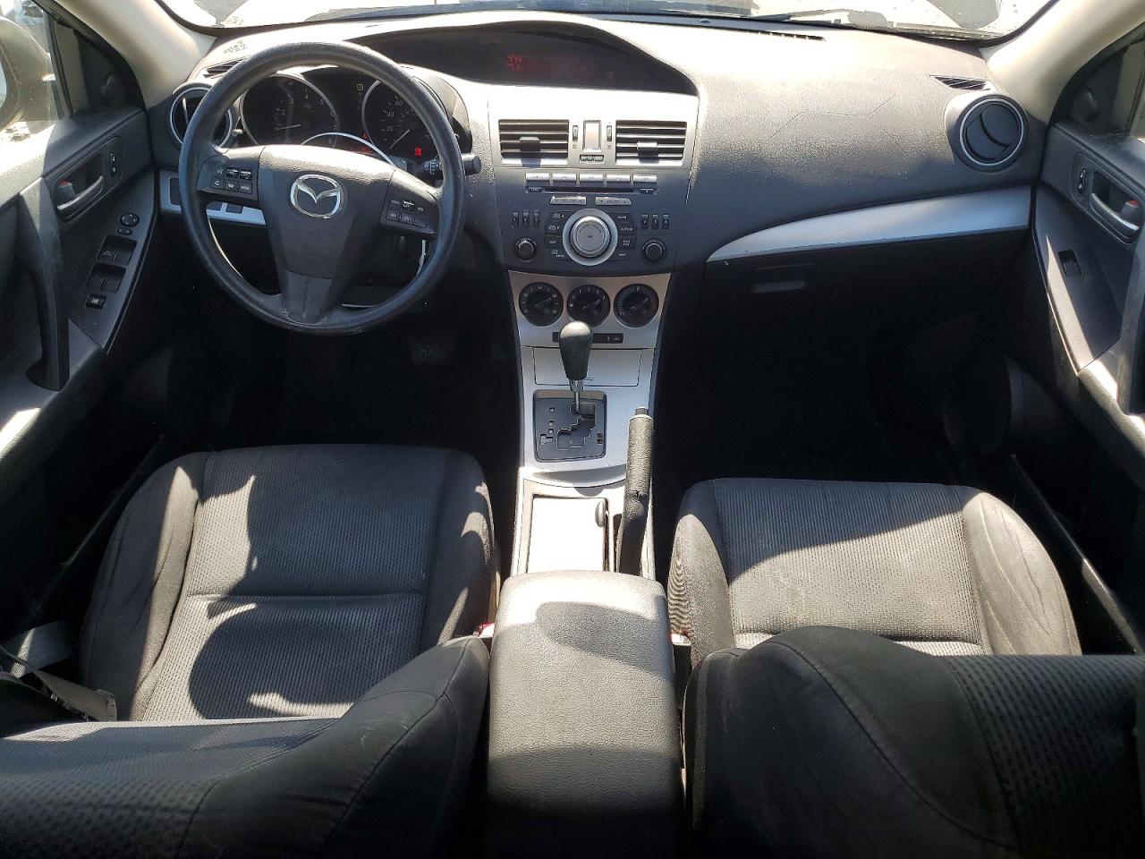 2011 Mazda 3 I Серый vin: JM1BL1VG6B1479288