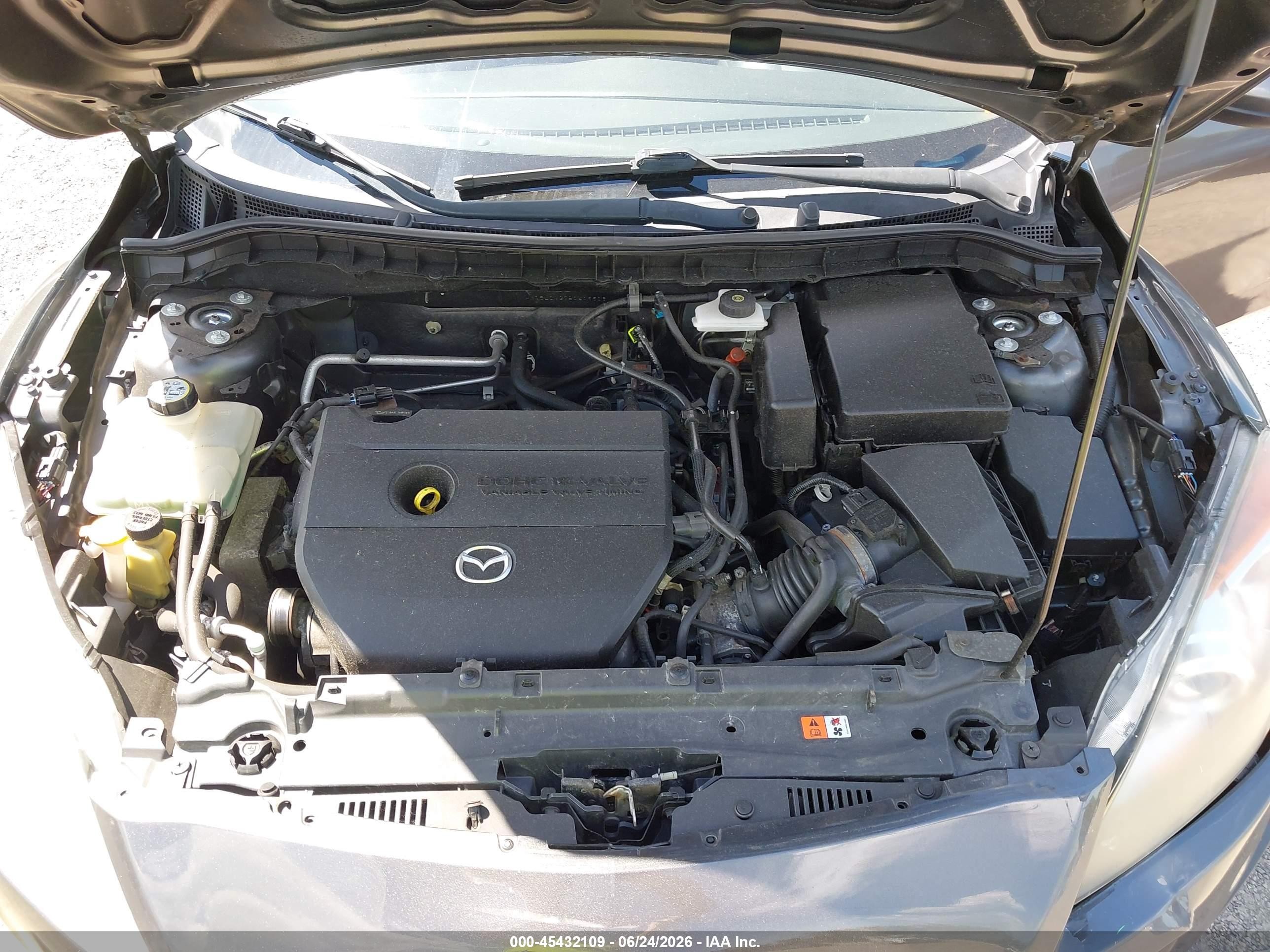 2011 Mazda Mazda3 I Touring Gray vin: JM1BL1VG7B1415518