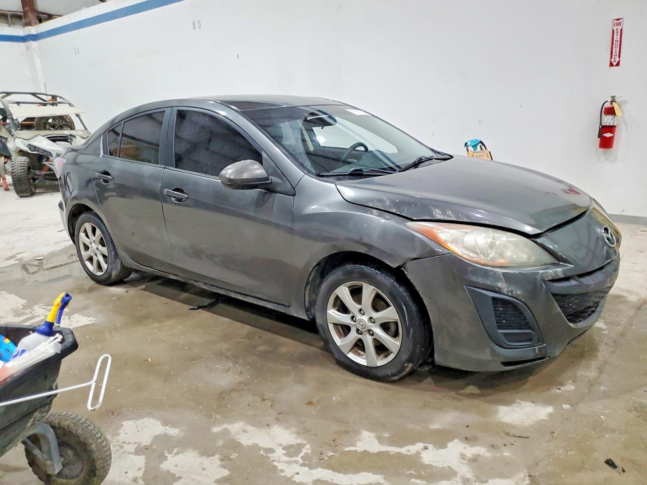 2011 Mazda 3 I Gray vin: JM1BL1VG7B1419035