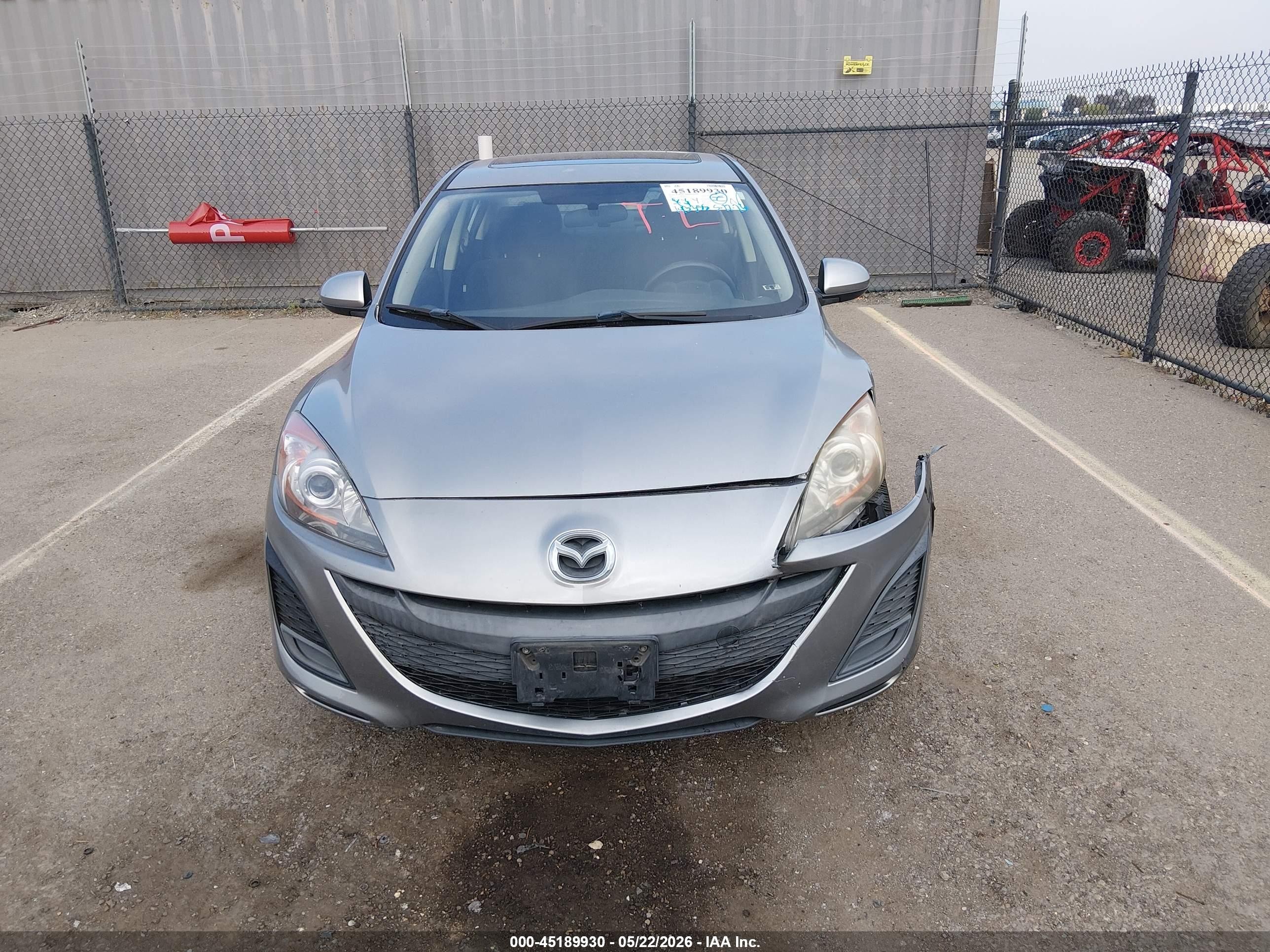 2011 Mazda Mazda3 I Touring Silver vin: JM1BL1VG7B1424252