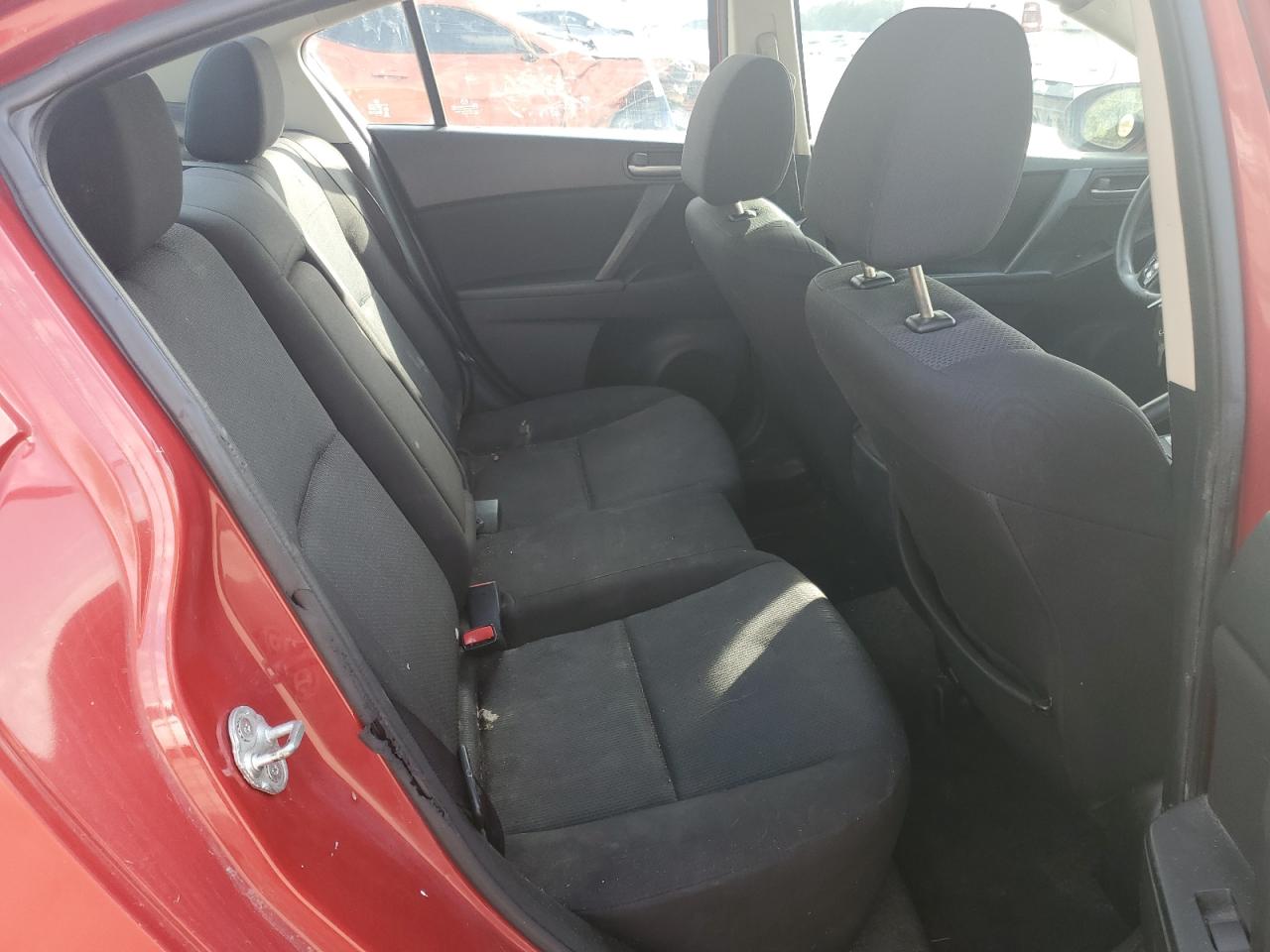 2011 Mazda 3 I Красный vin: JM1BL1VG7B1478103