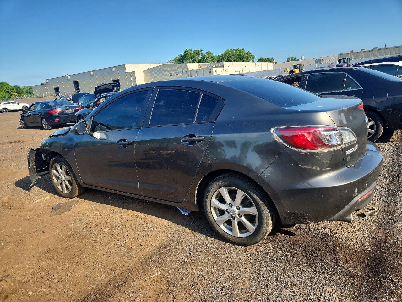 2011 Mazda 3 I Серый vin: JM1BL1VG8B1369407