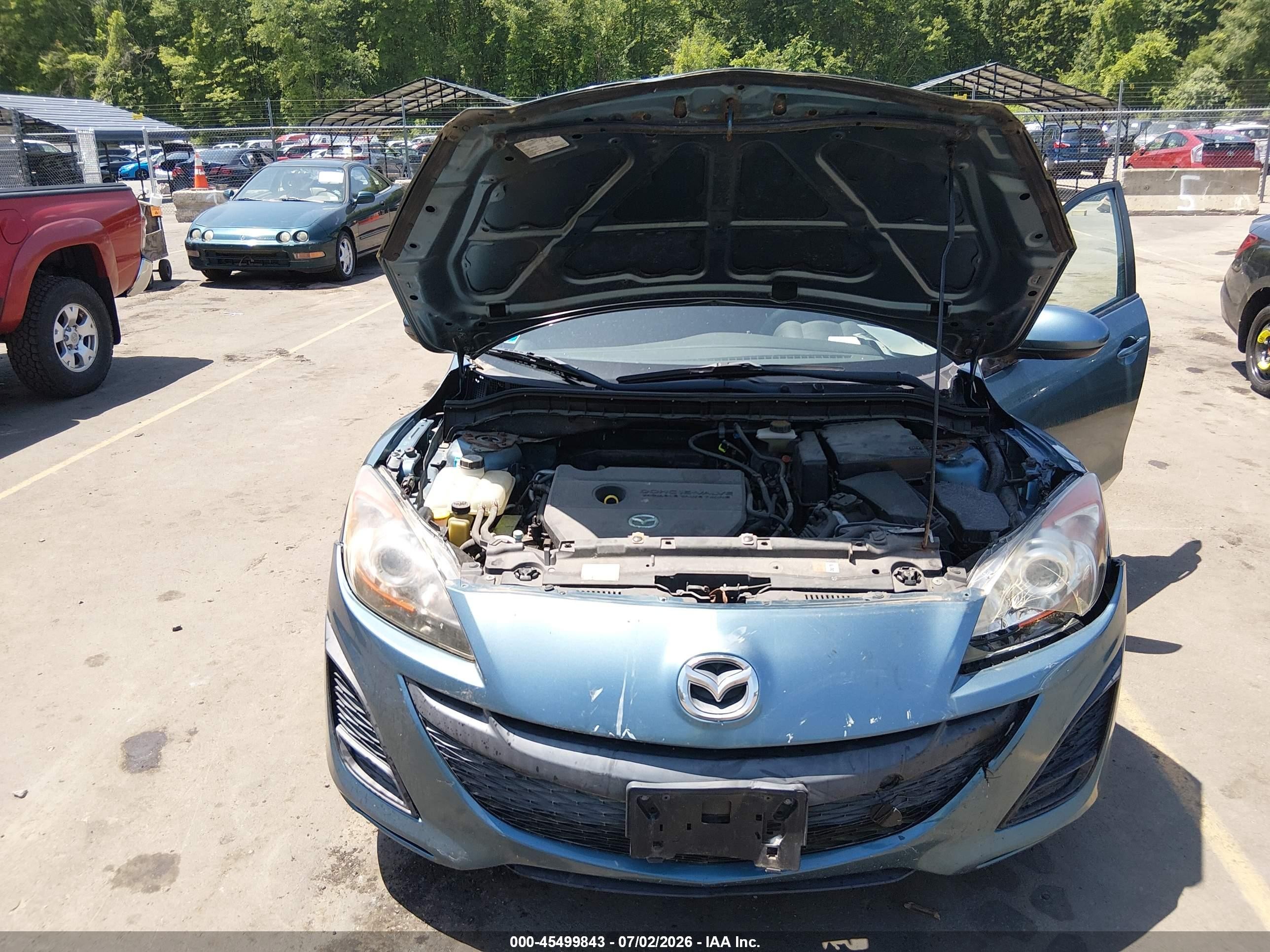 2011 Mazda Mazda3 I Touring Blue vin: JM1BL1VG8B1376762