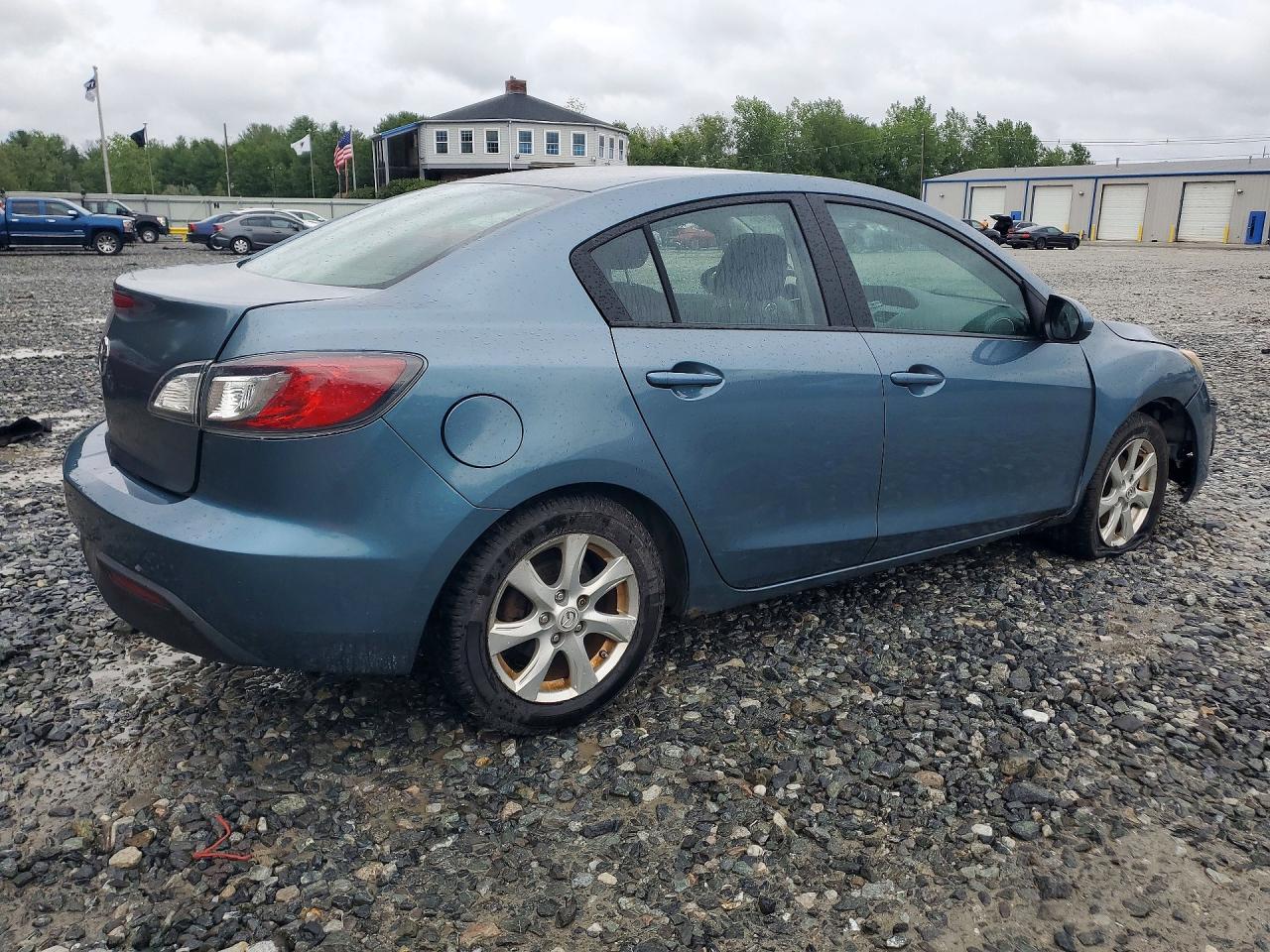 2011 Mazda 3 I Blue vin: JM1BL1VG8B1407184
