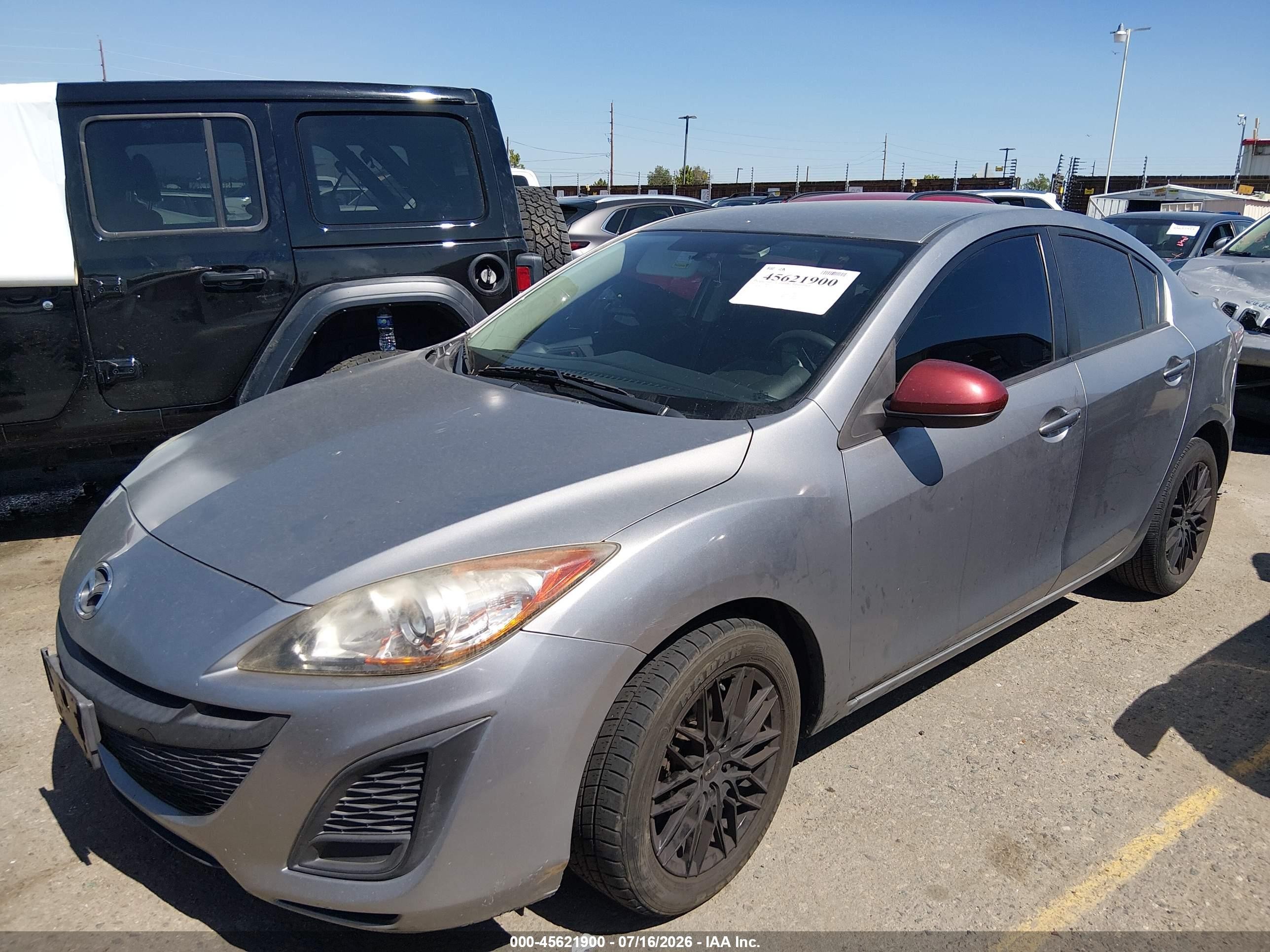 2011 Mazda Mazda3 I Touring Серый vin: JM1BL1VG8B1461309
