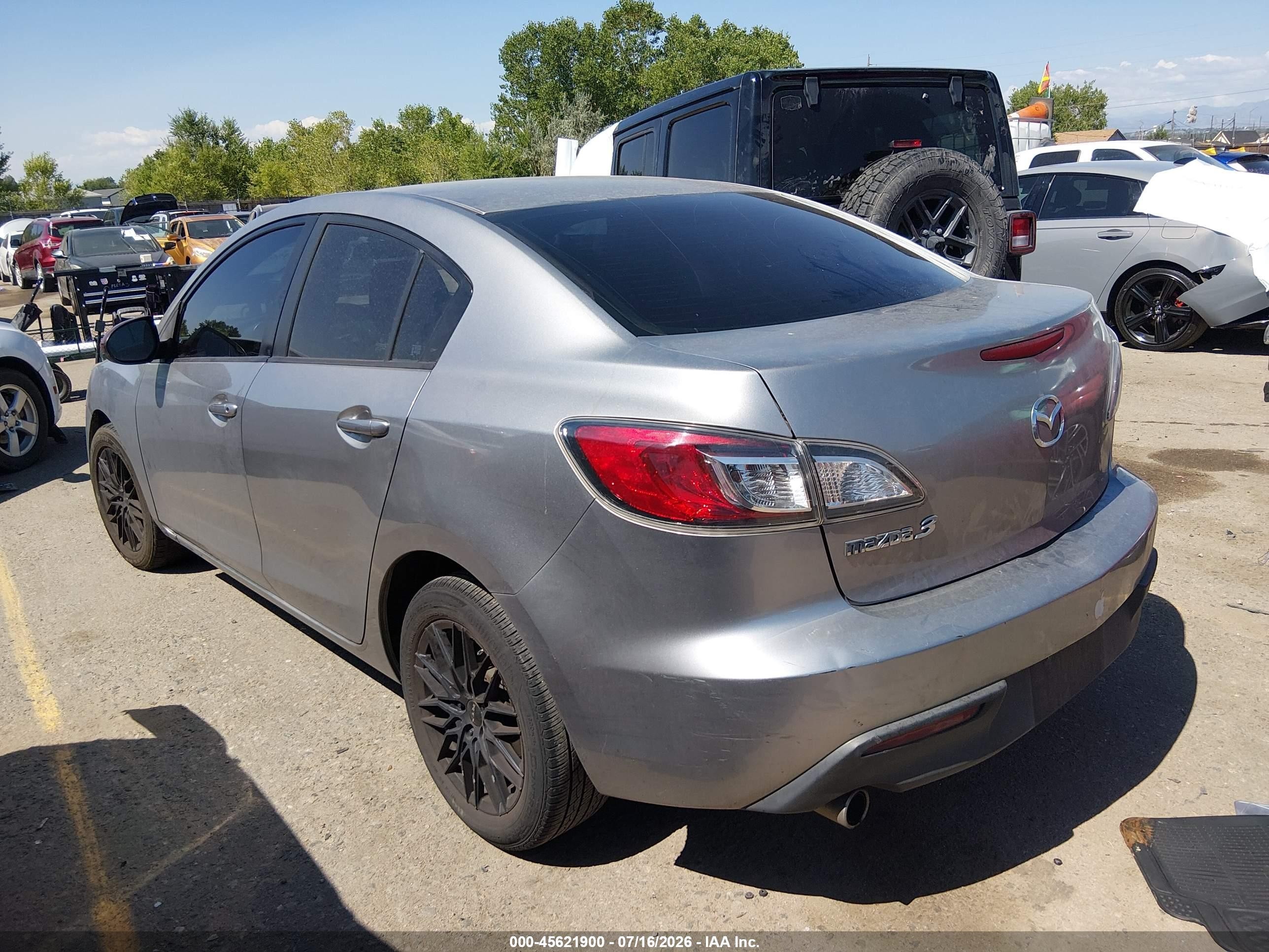 2011 Mazda Mazda3 I Touring Серый vin: JM1BL1VG8B1461309