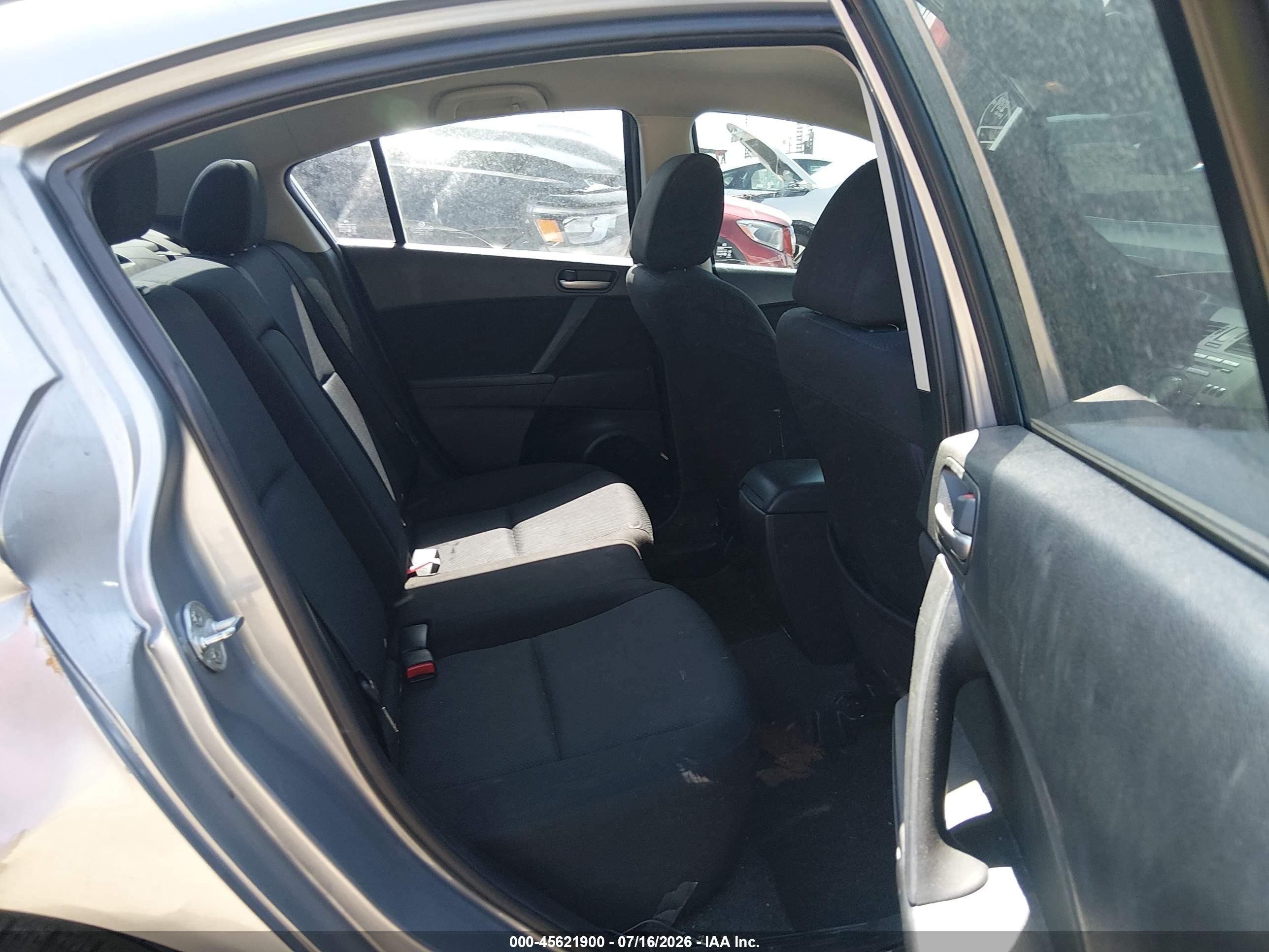2011 Mazda Mazda3 I Touring Серый vin: JM1BL1VG8B1461309