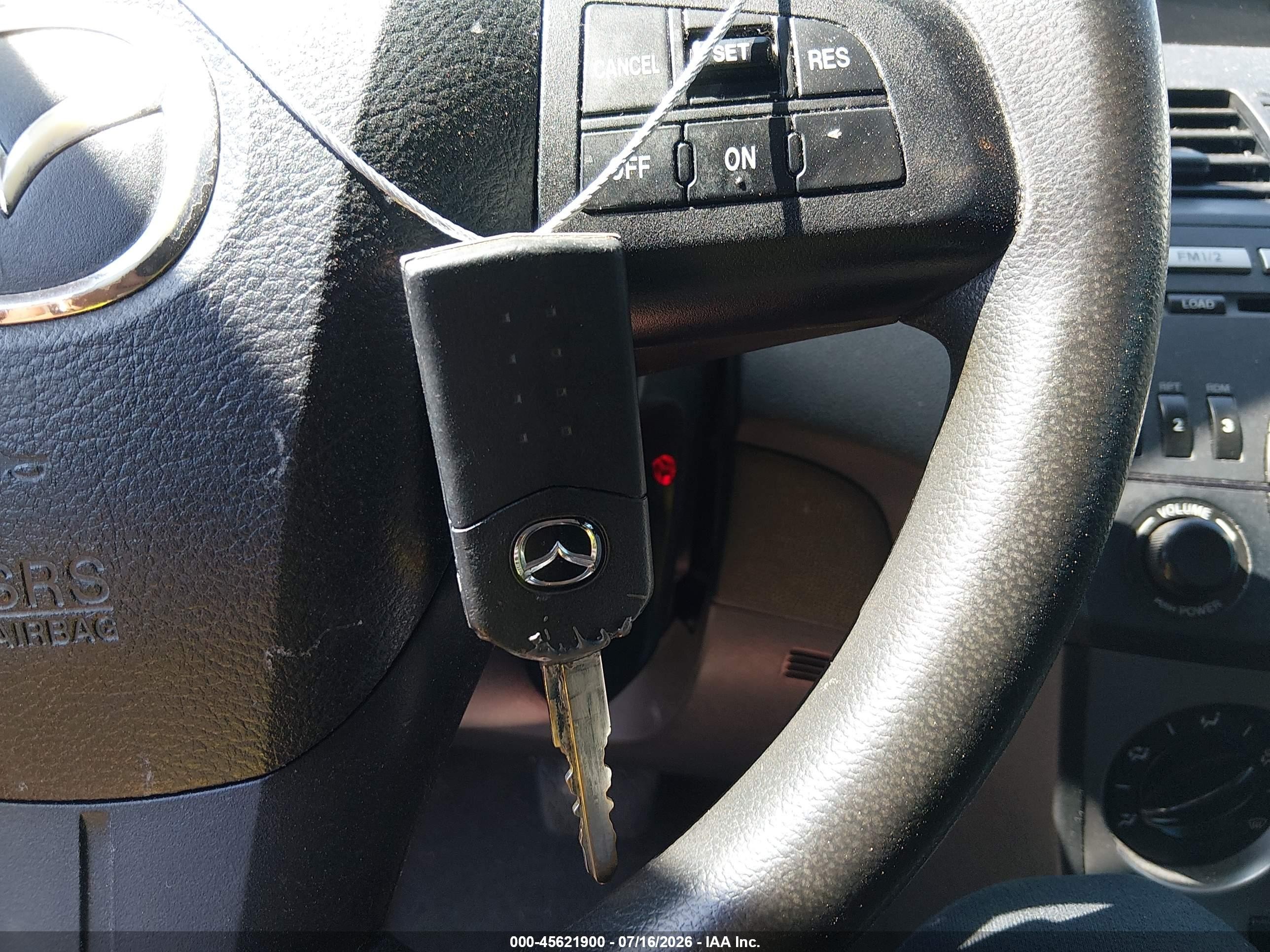 2011 Mazda Mazda3 I Touring Серый vin: JM1BL1VG8B1461309
