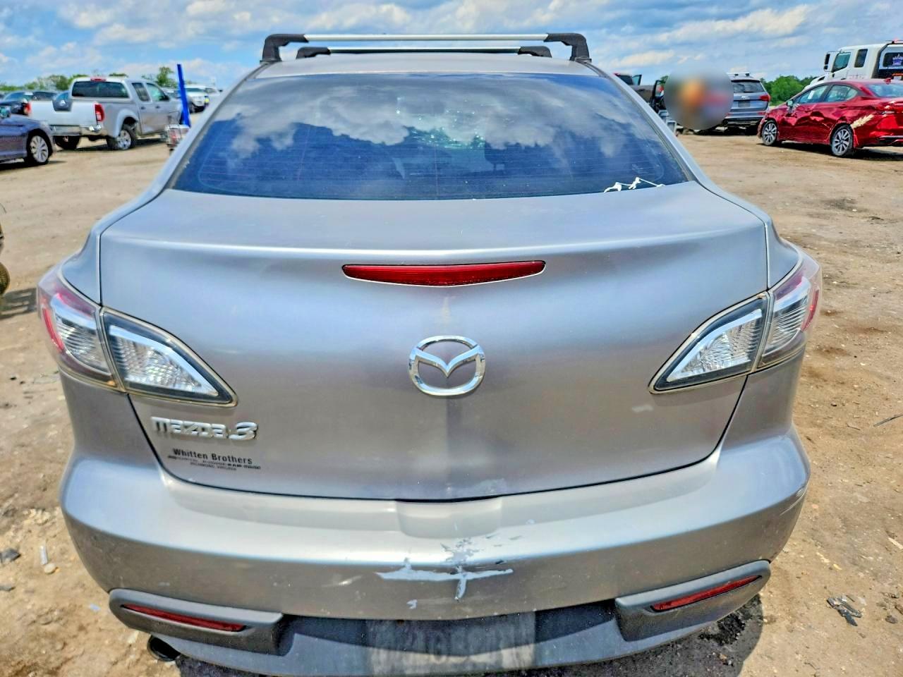 2011 Mazda 3 I Silver vin: JM1BL1VG9B1401149