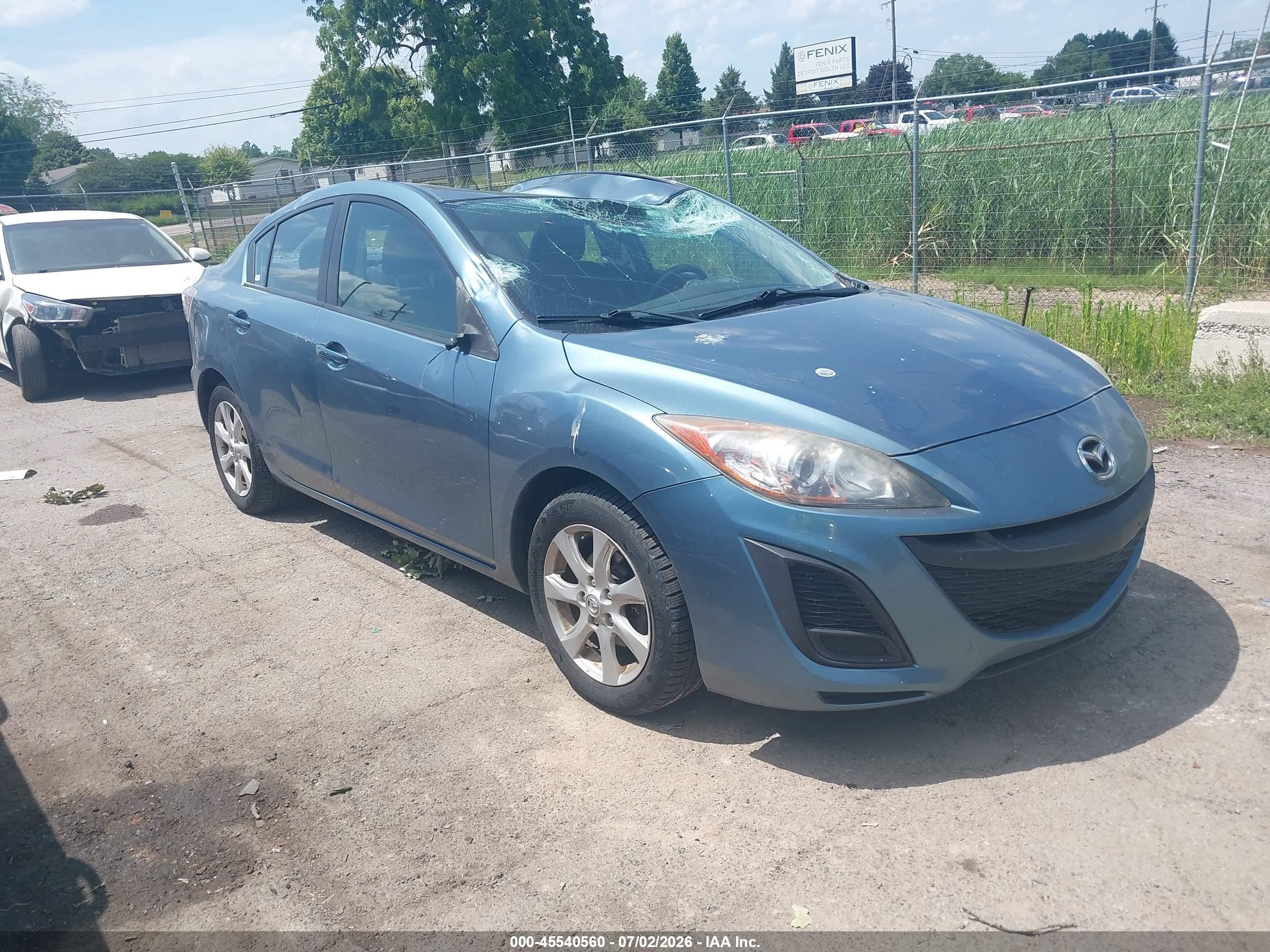 2011 Mazda Mazda3 I Touring Gray vin: JM1BL1VG9B1454420