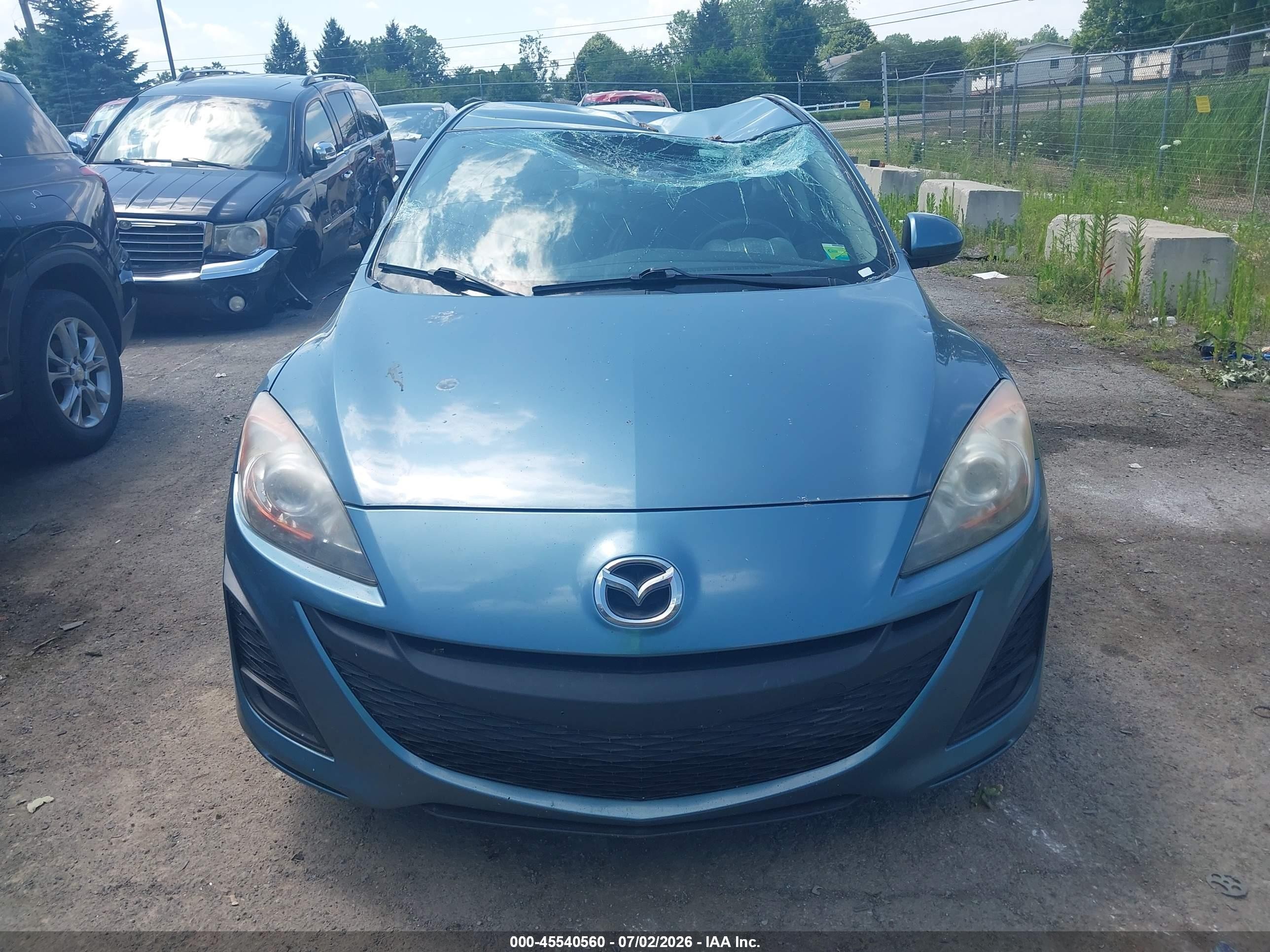 2011 Mazda Mazda3 I Touring Gray vin: JM1BL1VG9B1454420