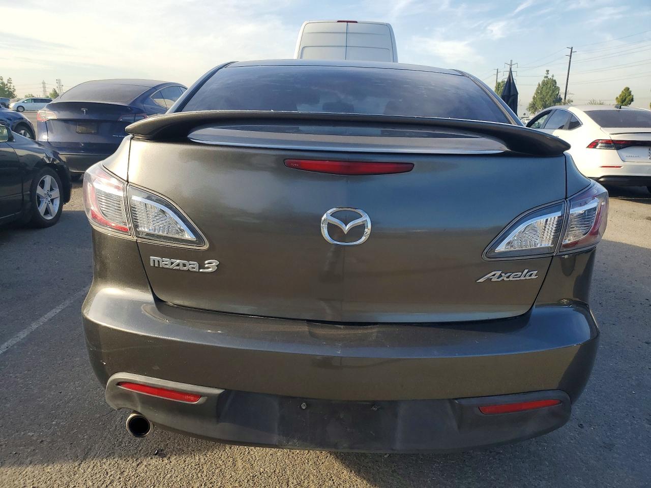 2011 Mazda 3 I Gray vin: JM1BL1VG9B1487661