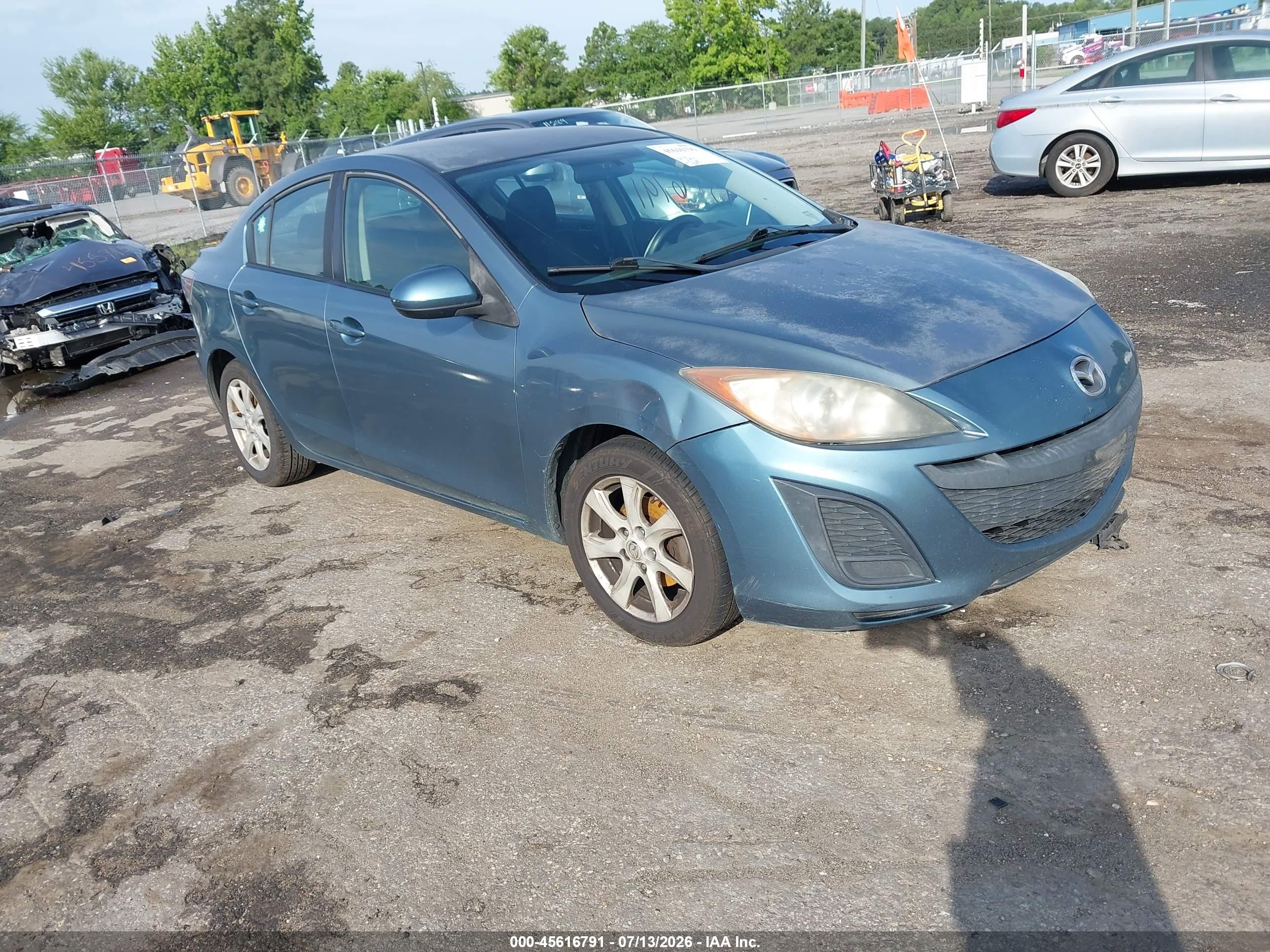 2011 Mazda Mazda3 I Touring Blue vin: JM1BL1VGXB1411916