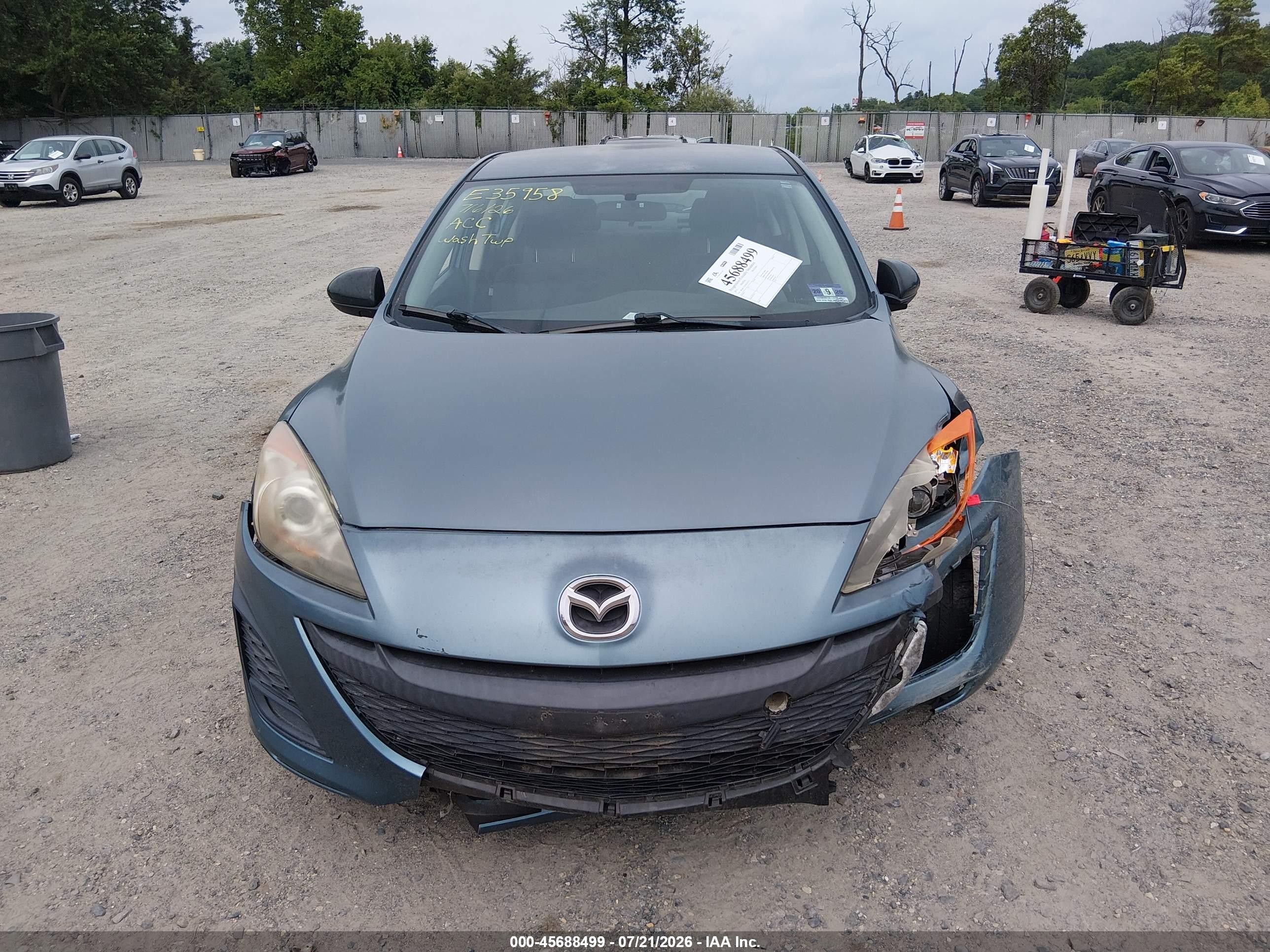 2011 Mazda Mazda3 I Touring Teal vin: JM1BL1VGXB1423371