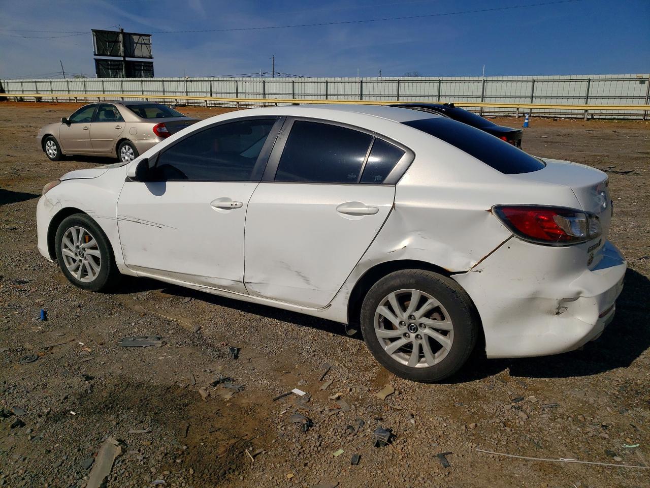 2013 Mazda 3 I White vin: JM1BL1VP2D1805283