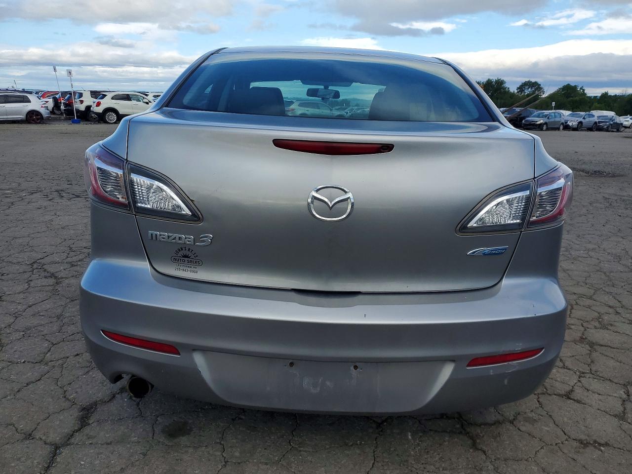 2013 Mazda 3 I Silver vin: JM1BL1VP2D1820012