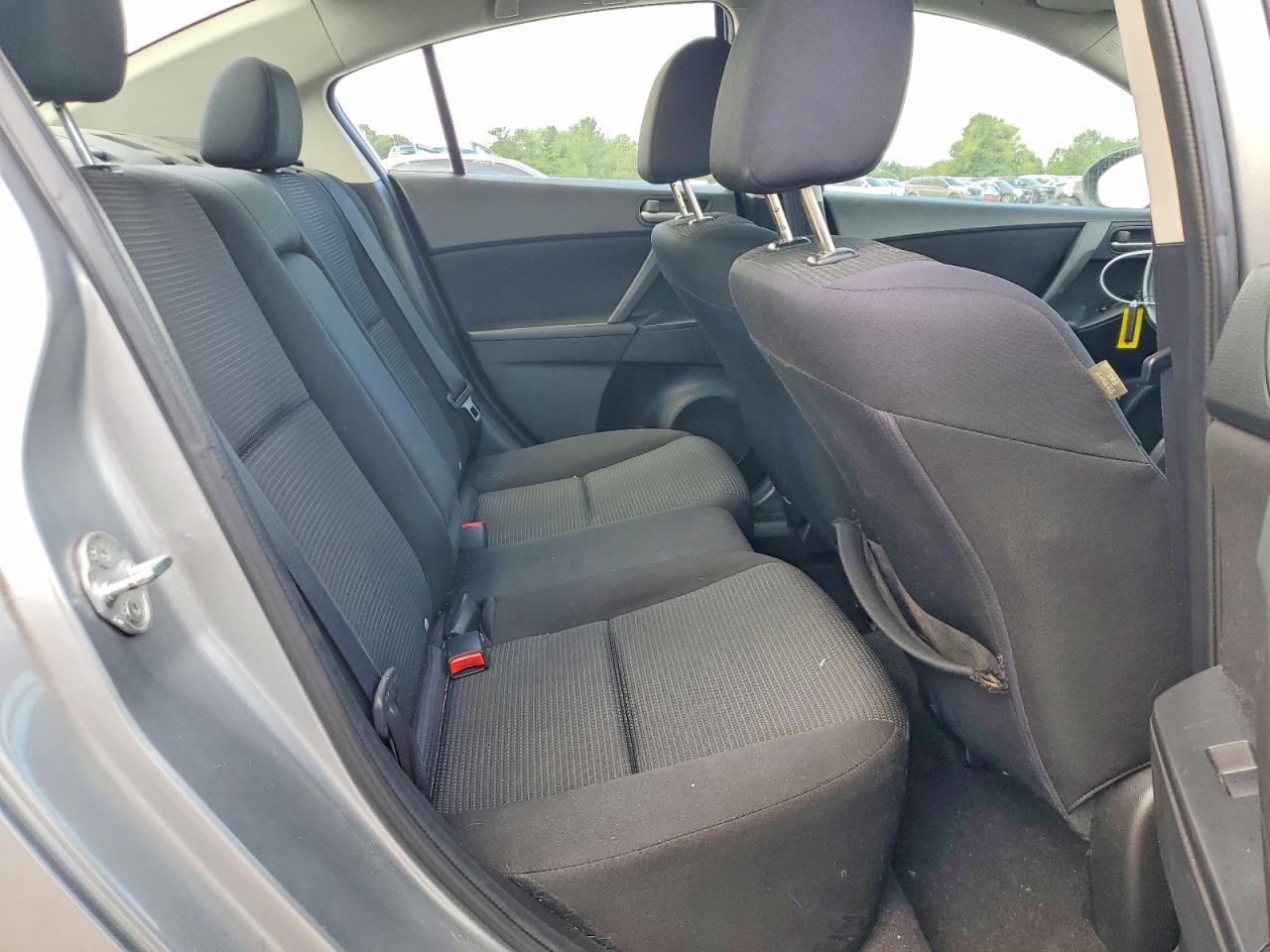 2013 Mazda 3 I Silver vin: JM1BL1VP2D1820012