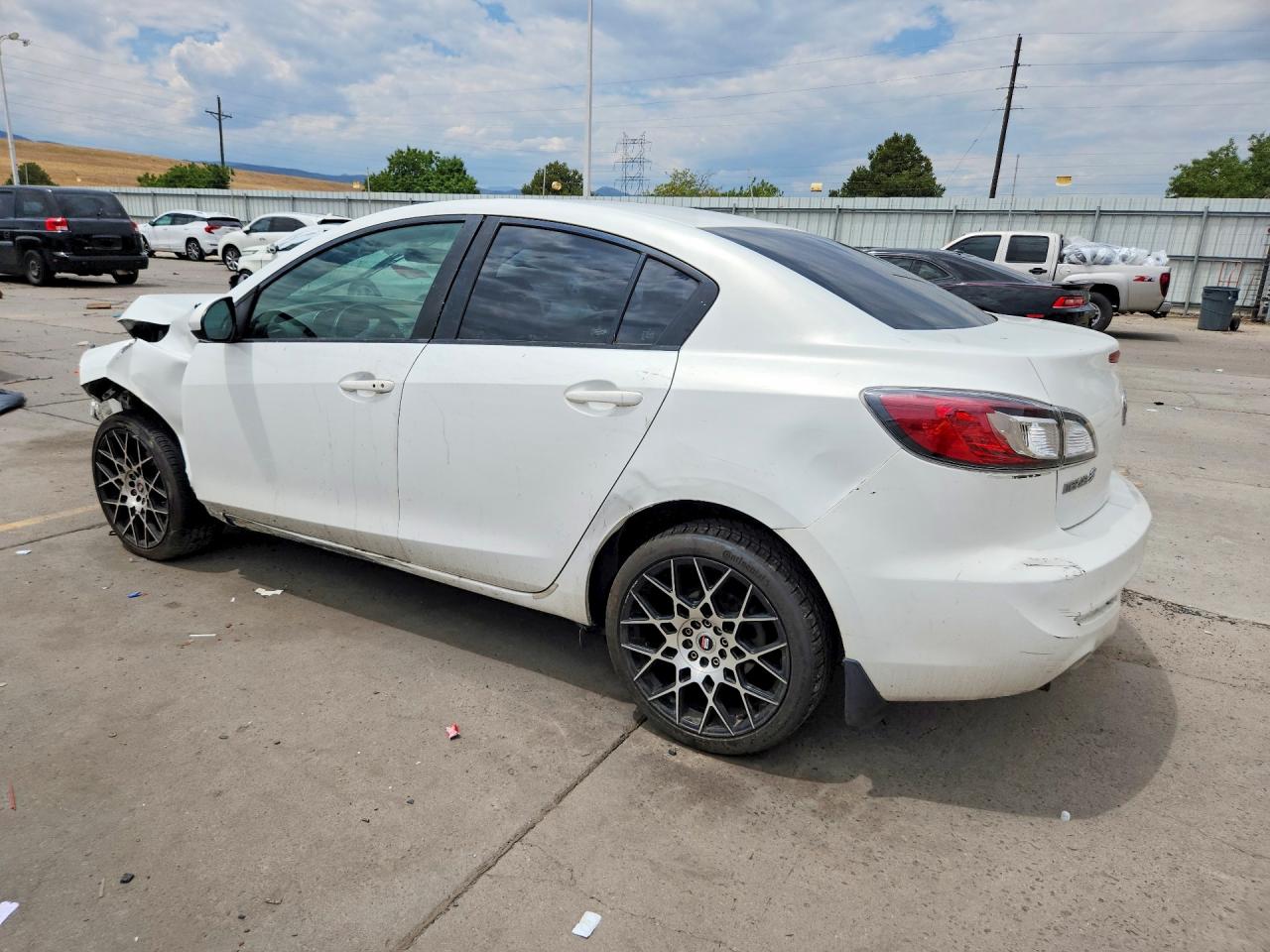 2013 Mazda 3 I White vin: JM1BL1VP4D1748780